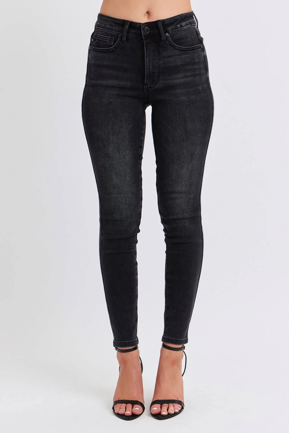 Mid Rise Tummy Control Skinny Jeans Wash In Black