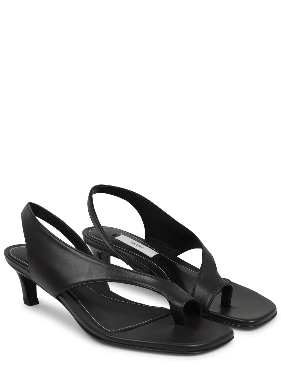 Minimalist Black Heeled Sandal With Elegant Toe Loop - Image 2