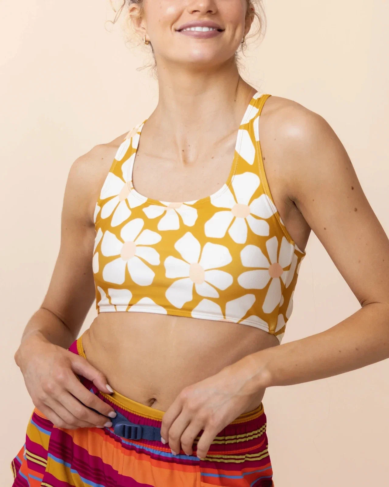 Nani Cross Up Top Women's Solis Daisy Print Scoop Neck Crop Swimwear DSGL1042