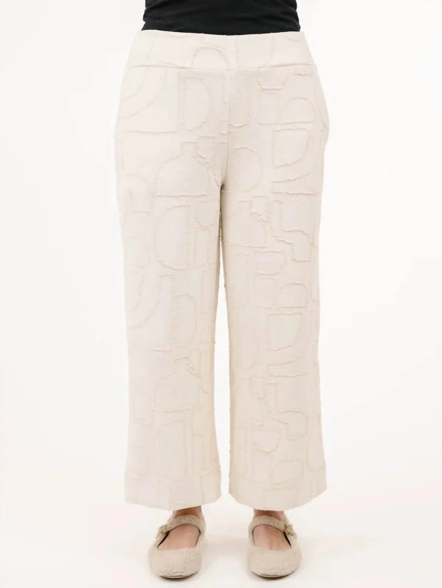 Newcastle Textured Pant In Cream