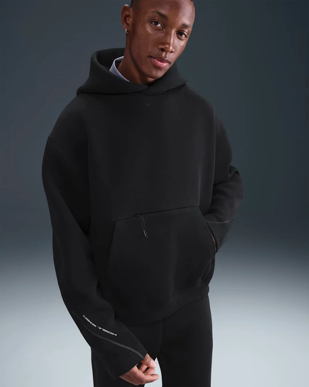 Nike Tech Hoodie Men's Black Fleece Embroidered Swoosh Logo Oversized JAX1049