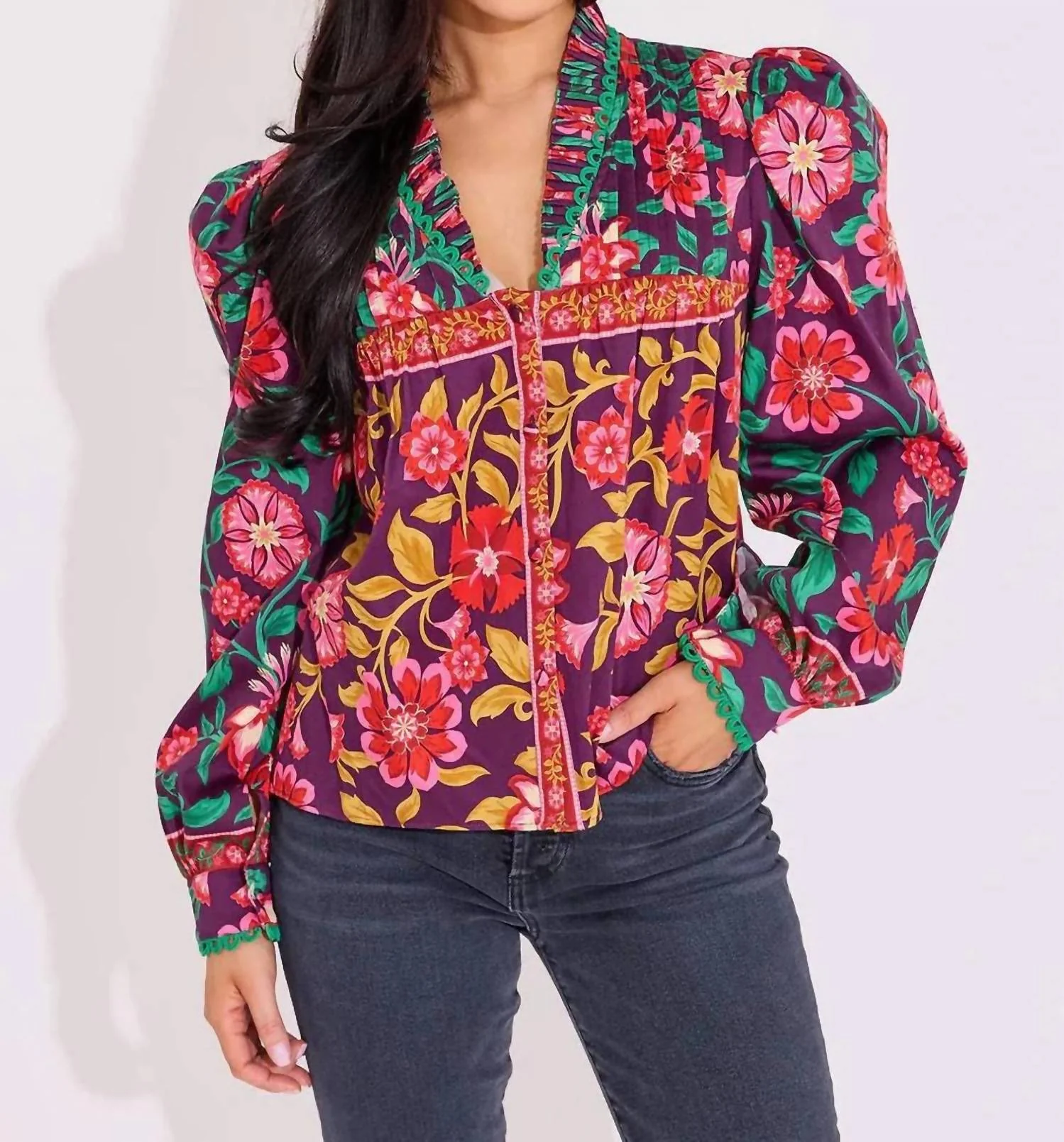 Oliver V-Neck Top In Medieval Floral