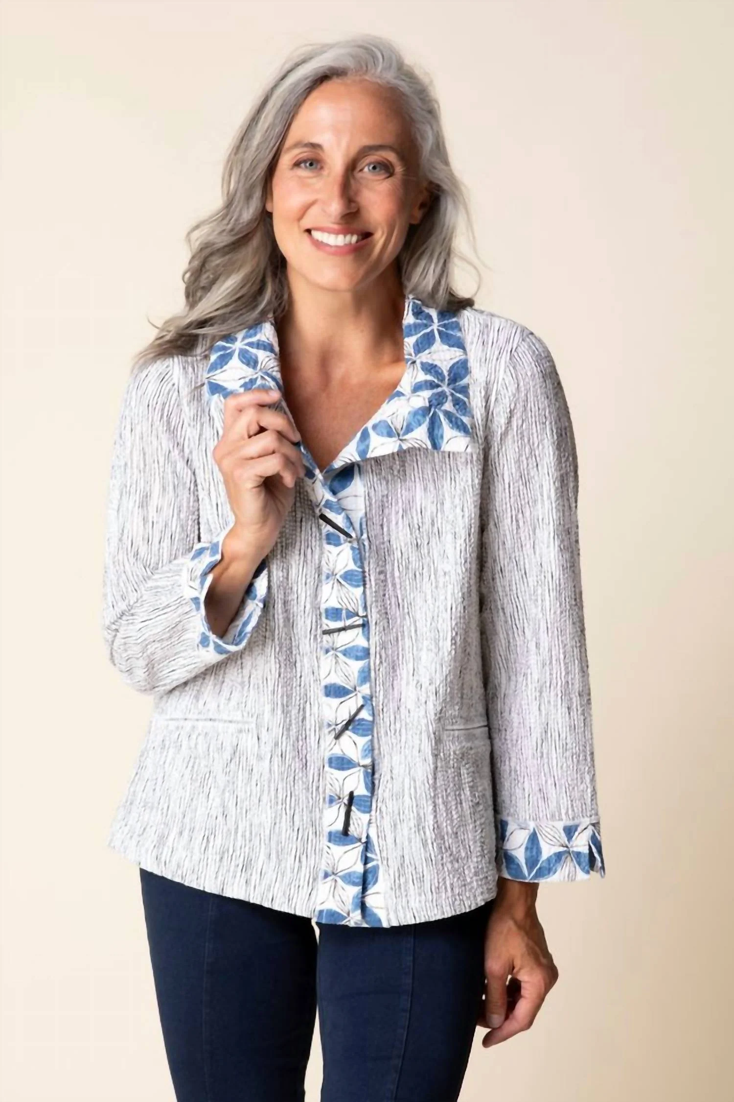 Piano Button Short Top With Pockets In Marine