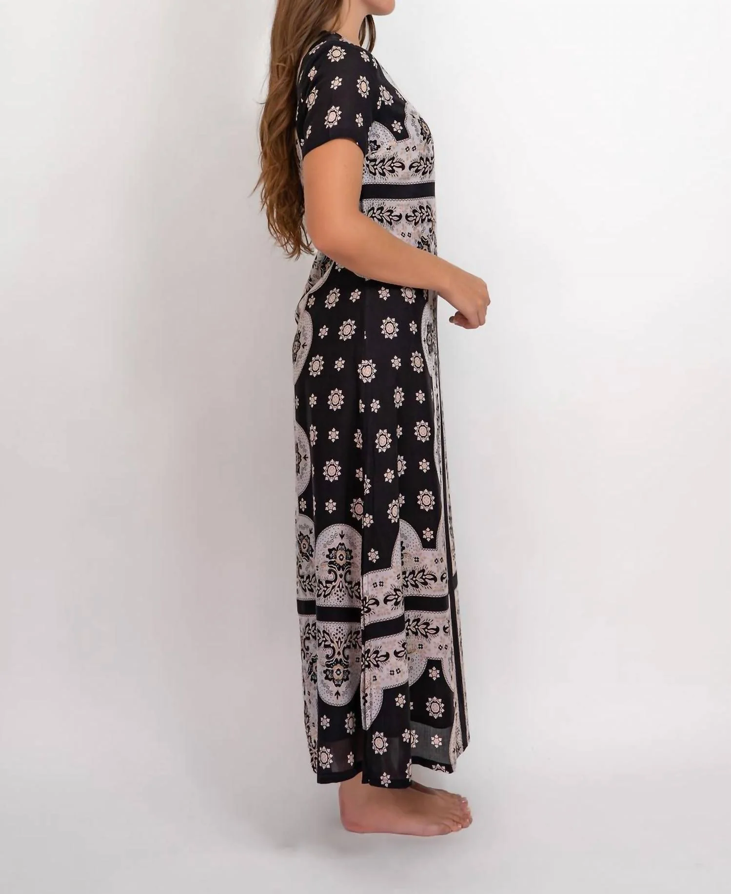 Preeti Dress In Black - Image 3
