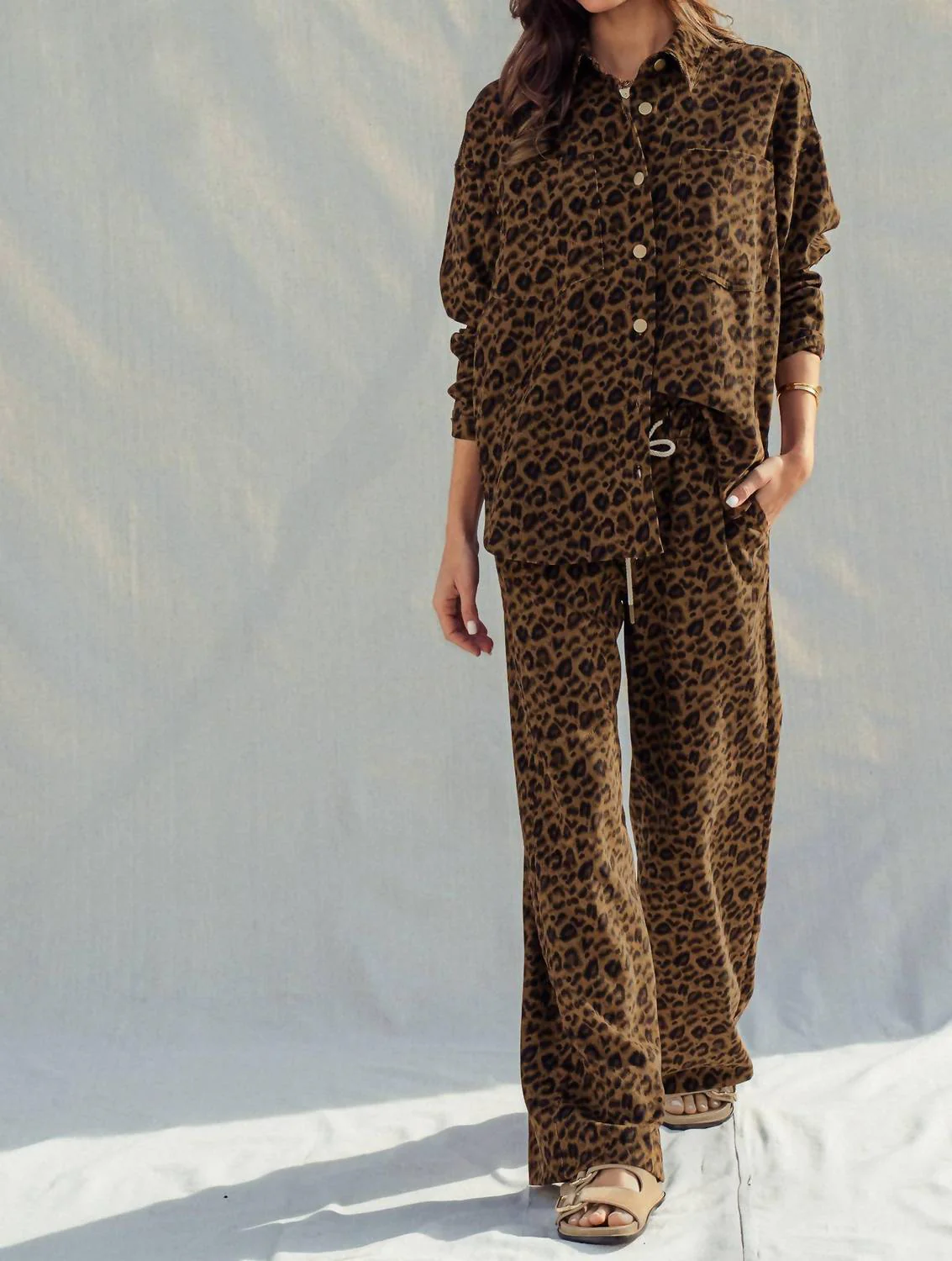 Print Set–Oversized Button-Up Shirt & Relaxed Pants Set In Leopard