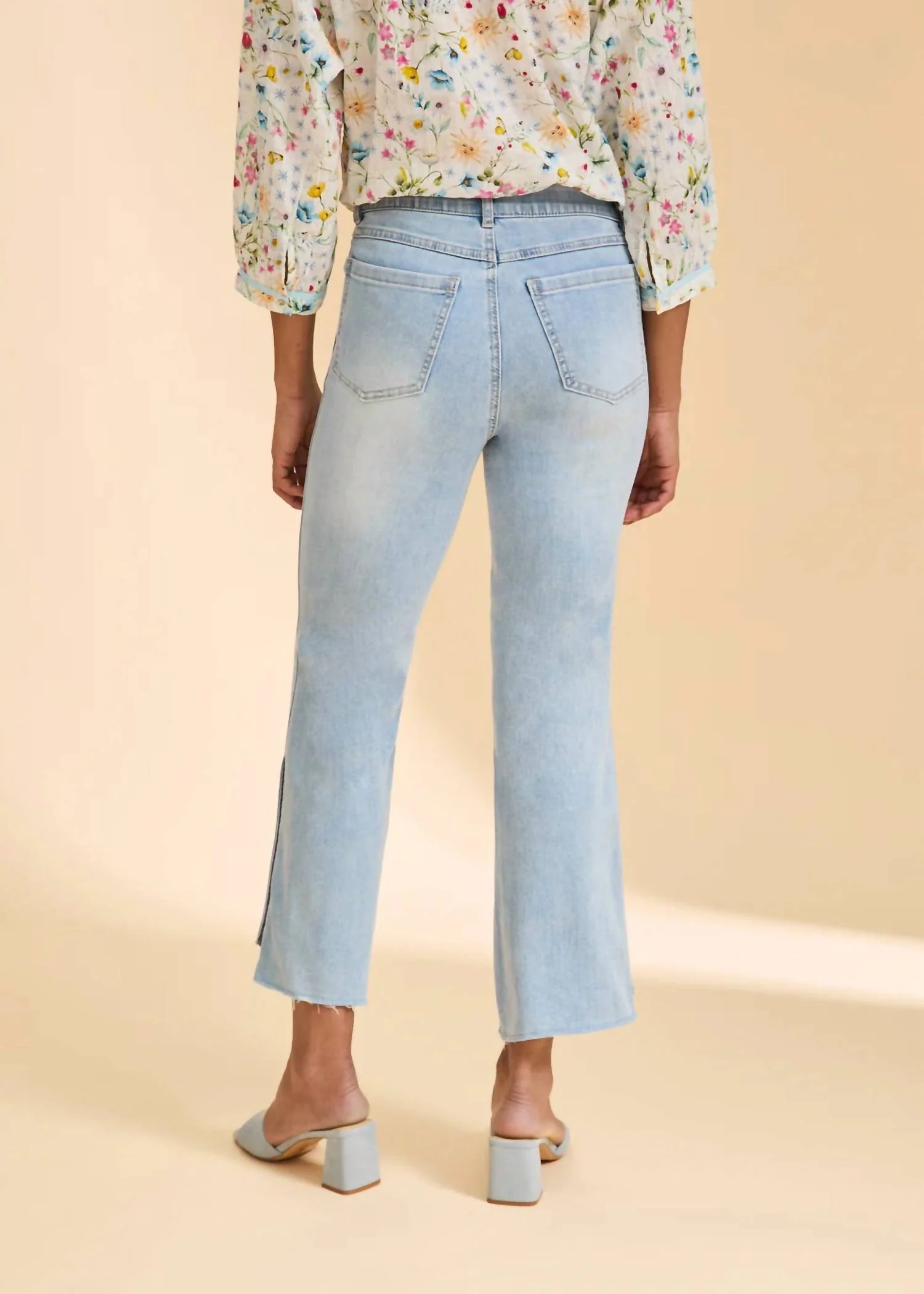 Pull-On Boot Crop Denim Jeans In Blue Eclipse - Image 3