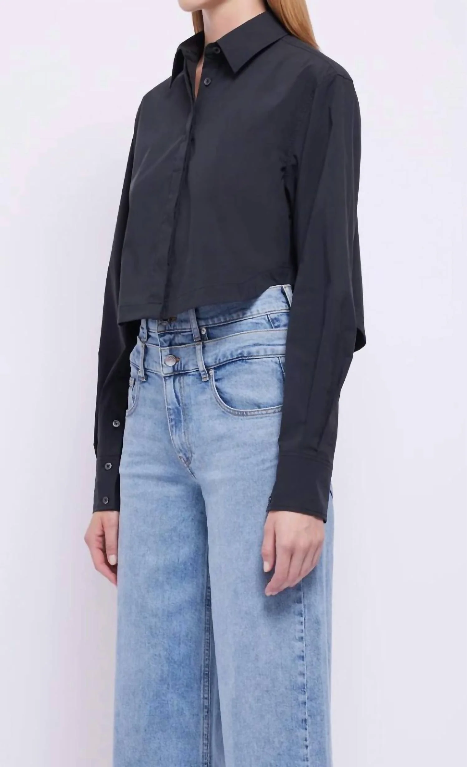 Renata Cropped Shirt In Black - Image 2