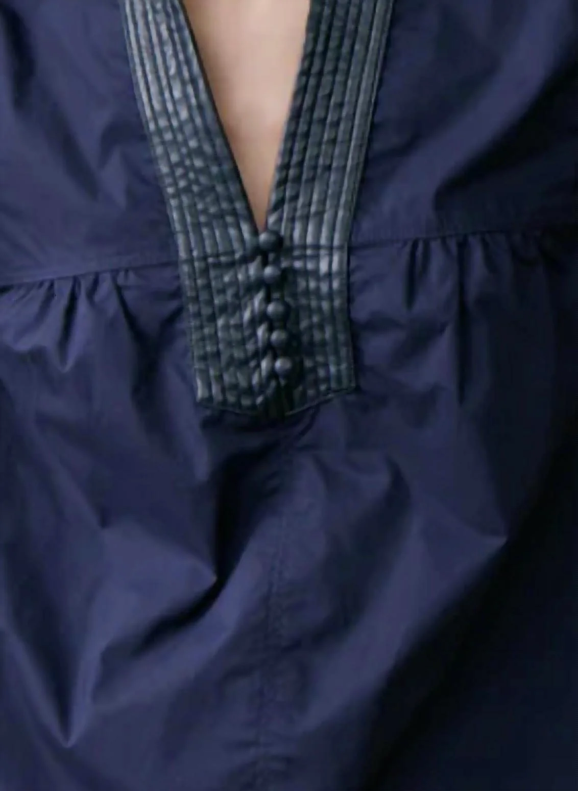 Rocha Blouse In Dark Navy - Image 3
