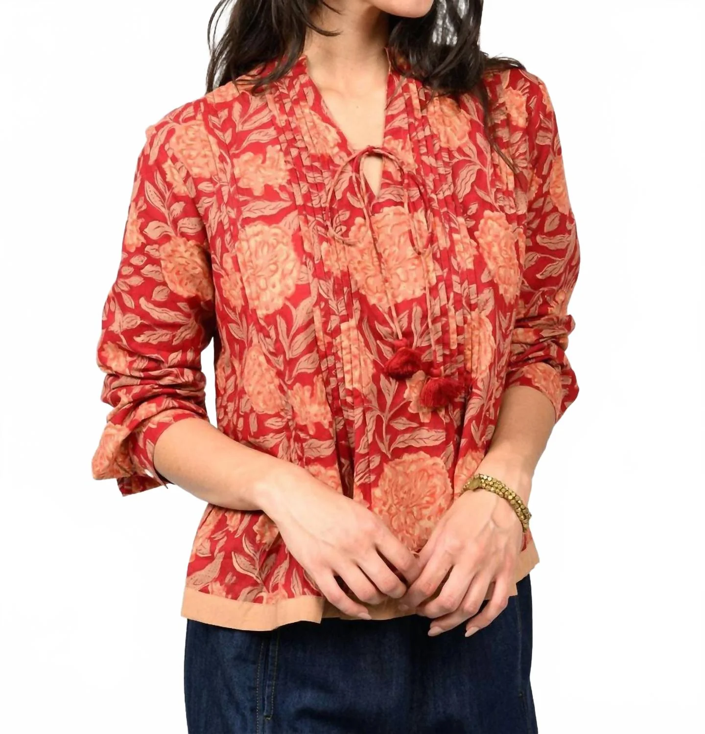 Rose Border Top In Multi