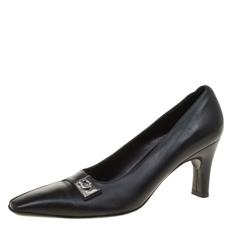 Salvatore Ferragamo Black Leather Buckle Detail Pumps