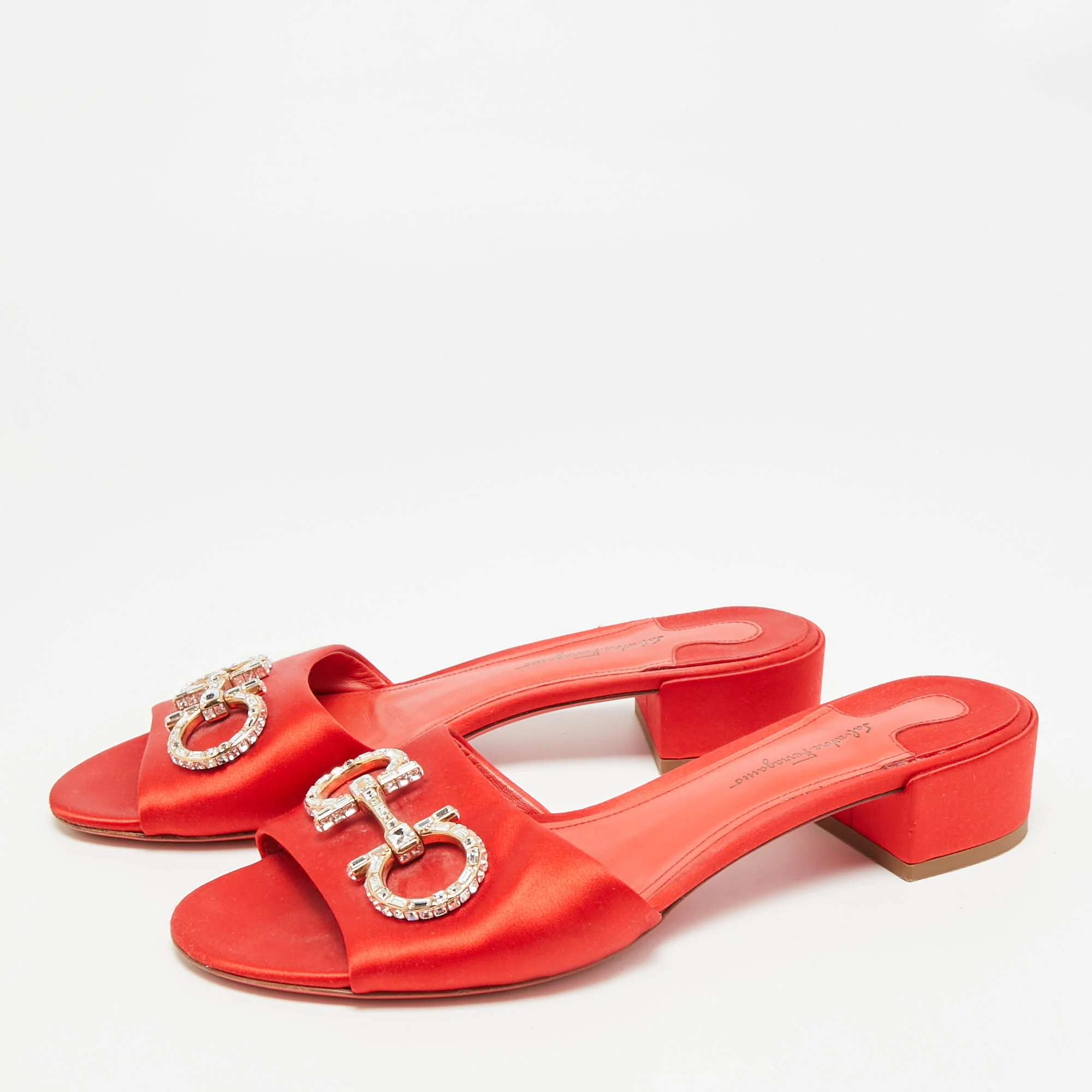 Salvatore Ferragamo Gancini - Image 2