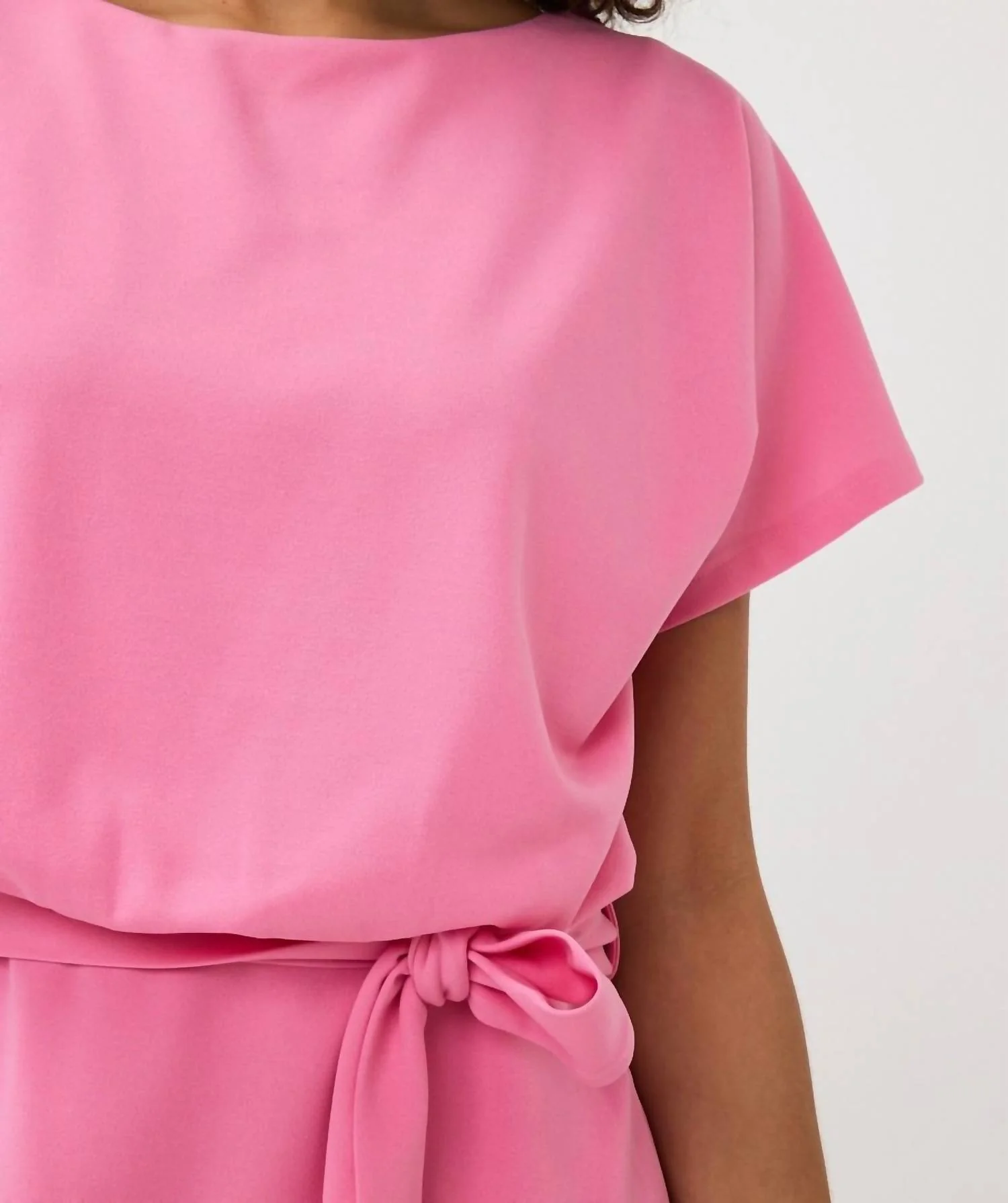 Sasa Short Sleeve Batwing Dress In Rose - Image 2