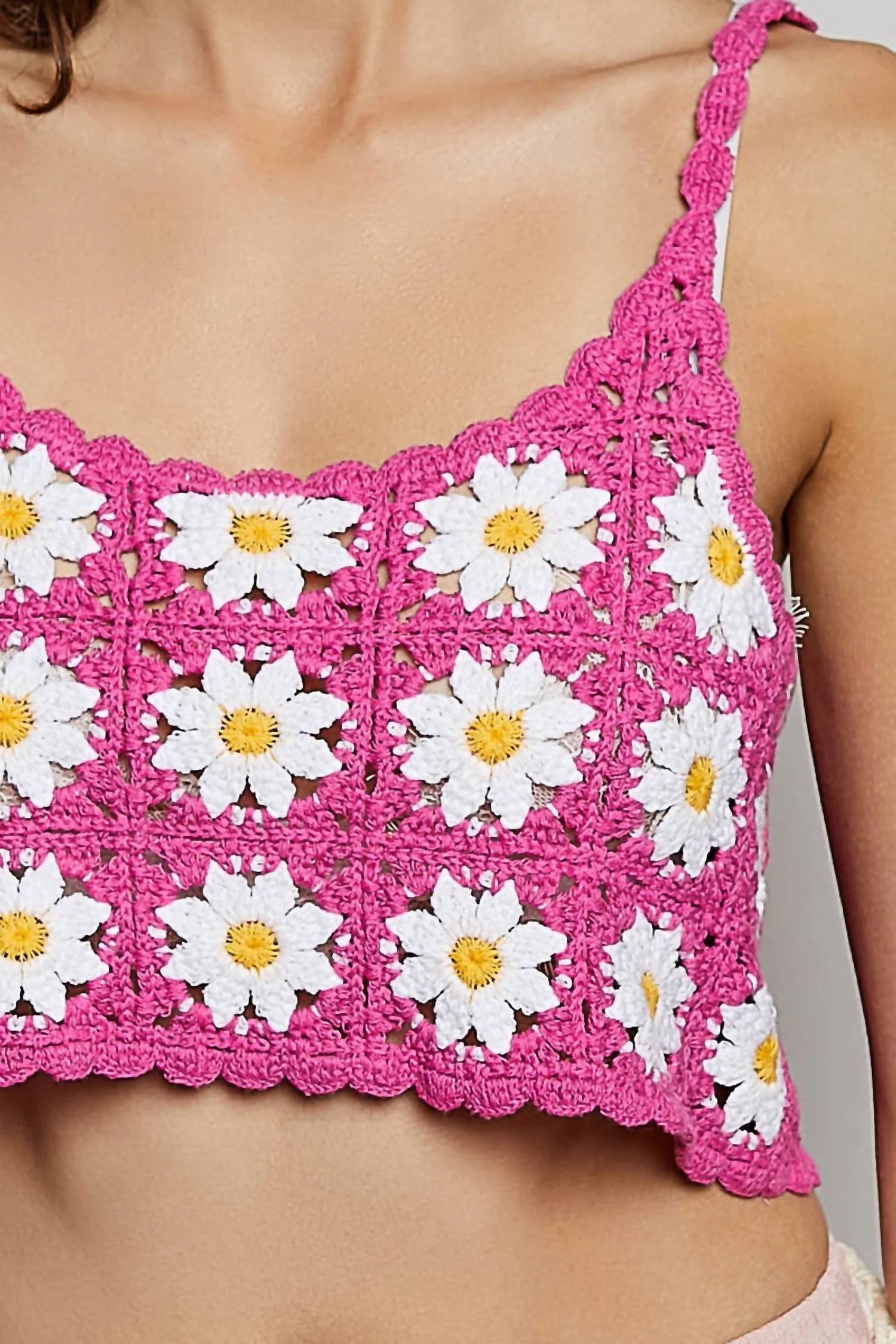 Sasha Daisy Crochet Grandma Square Cotton Crop Top In Pink - Image 4