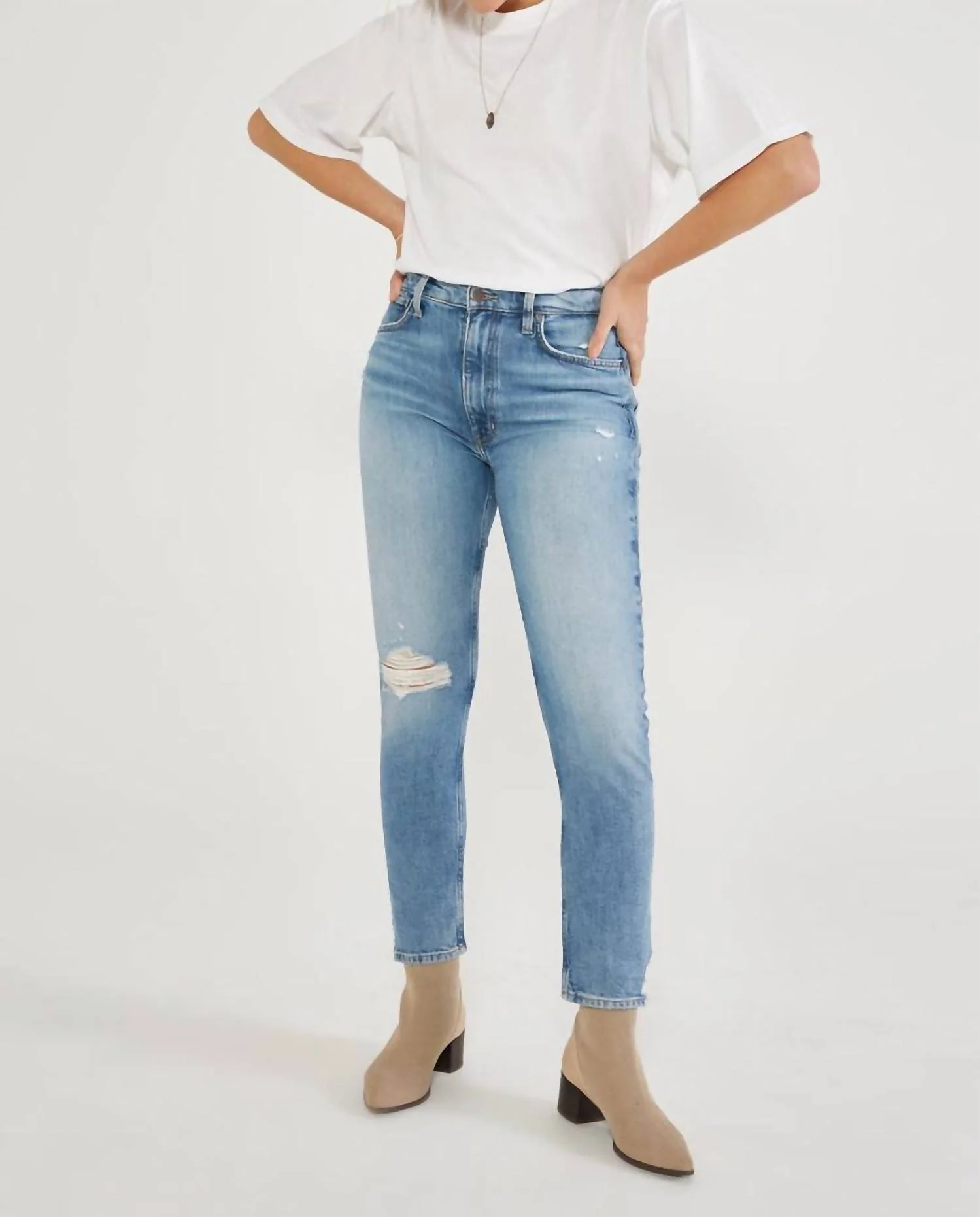 Scarlet Mid Rise Slim Rock Pool Denim Jeans In Light Blue