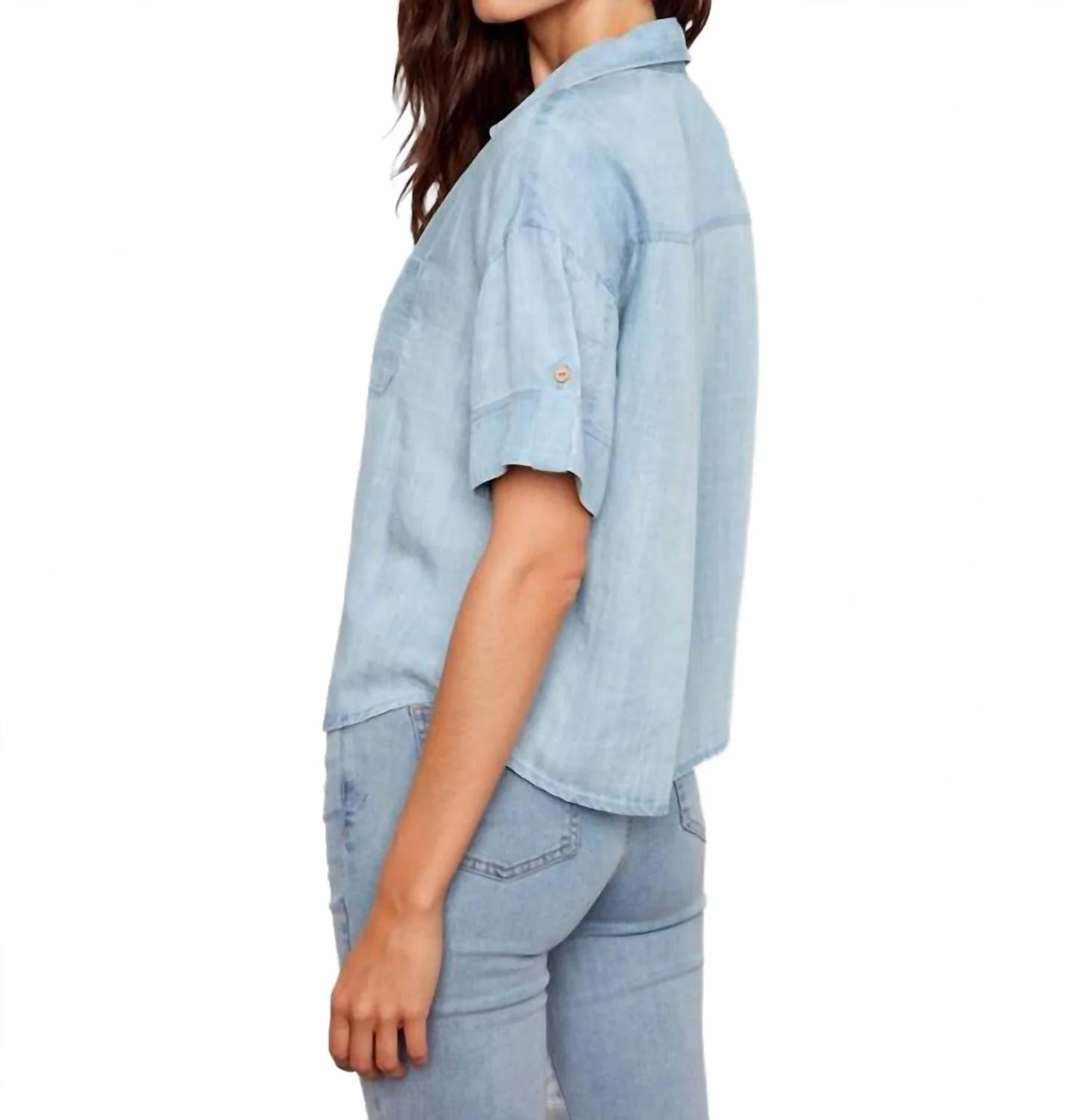 Short Sleeve Button-Front Shirt In Light Blue - Image 3