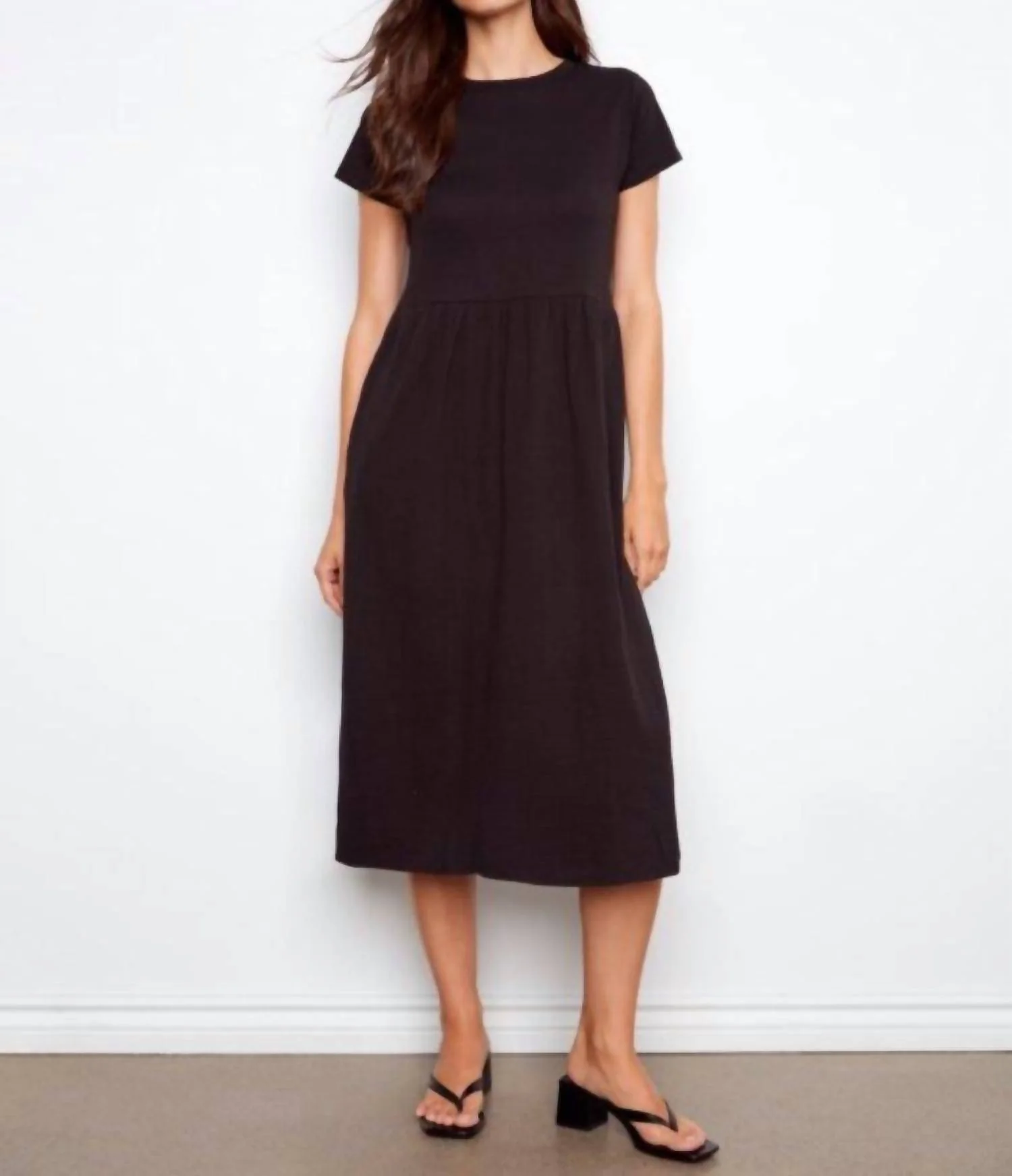 Short Sleeve Crew Neck Long Dress In Black