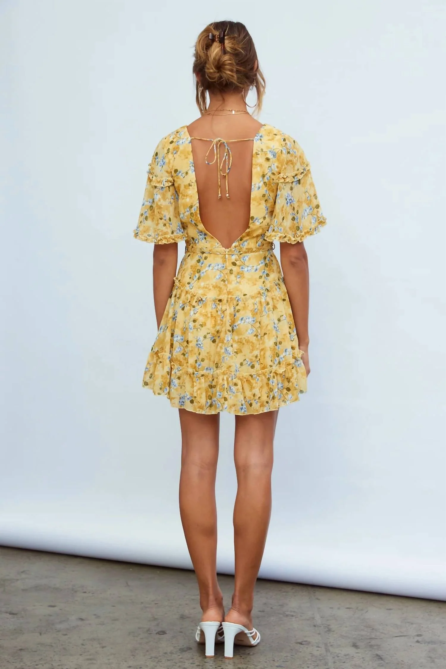 Short Sleeve Mini Dress In Yellow Floral - Image 4