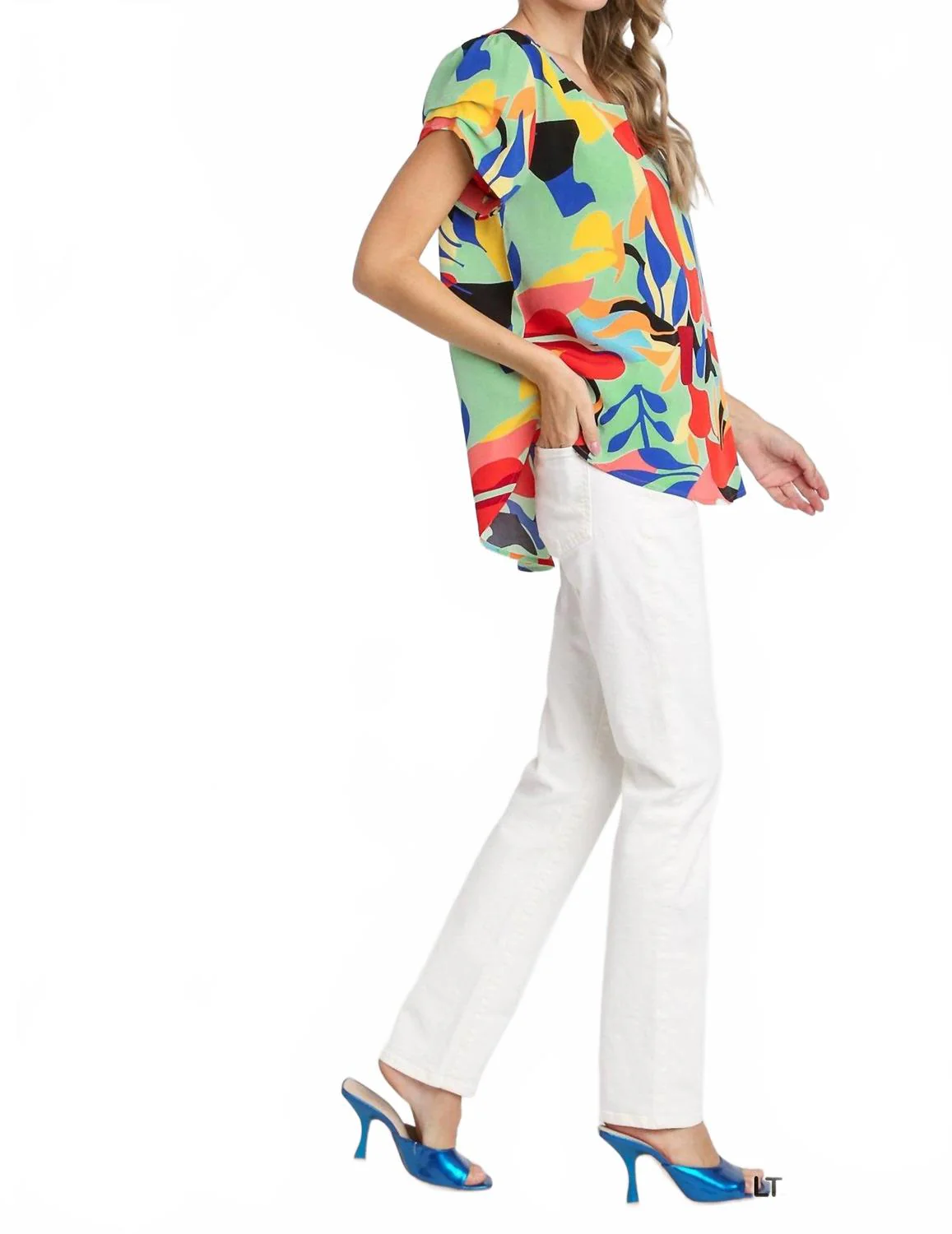 Short Sleeved Abstract Print Top In Light Mint - Image 3