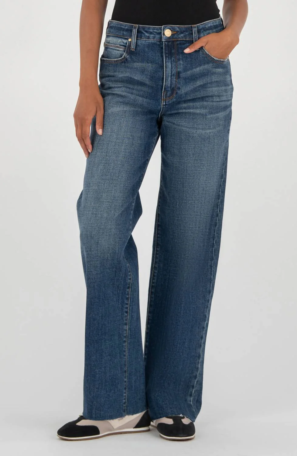 Sienna High Rise Straight Leg Jeans In Wise