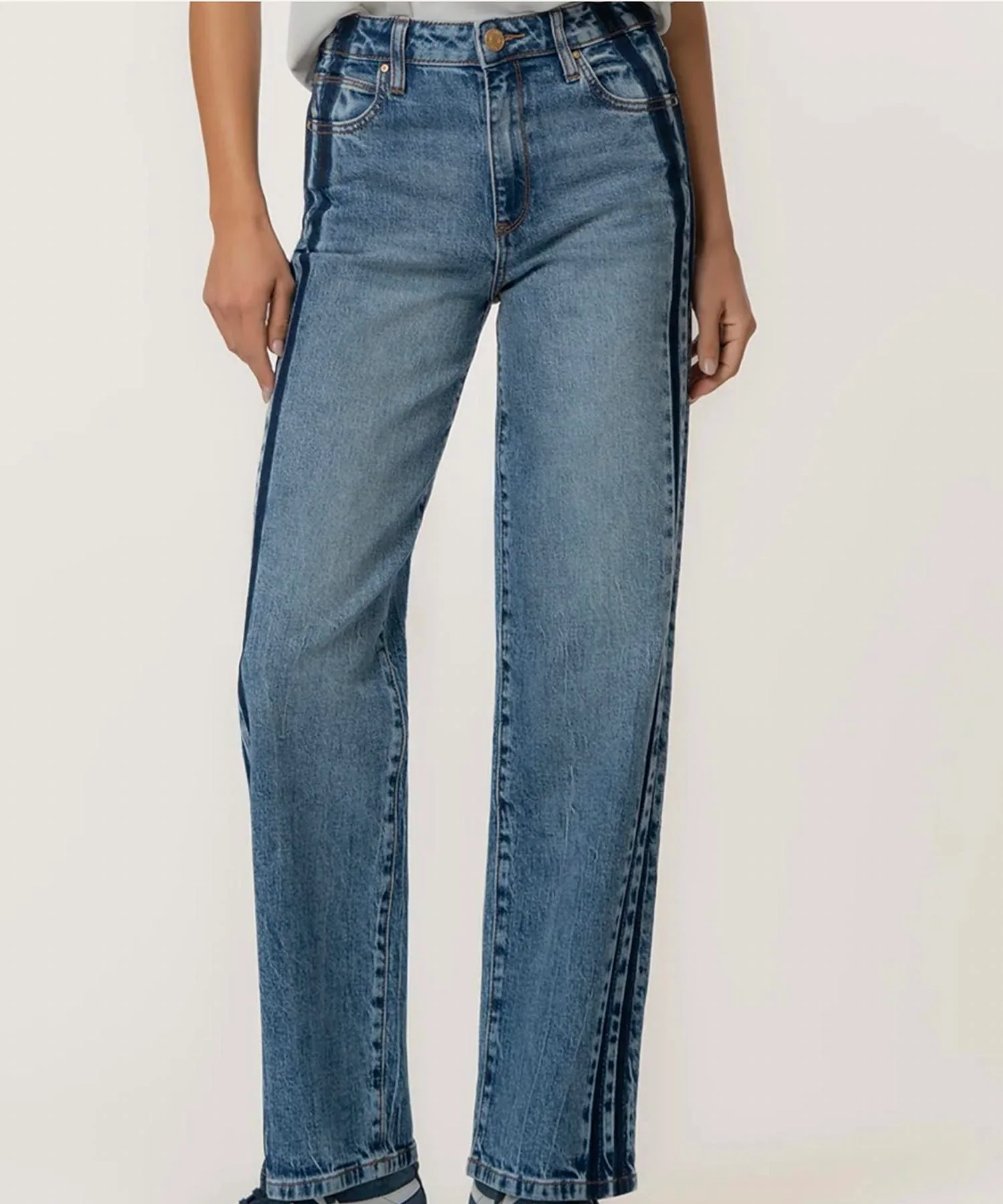 Sienna Straight Leg Jeans In Brilliantly