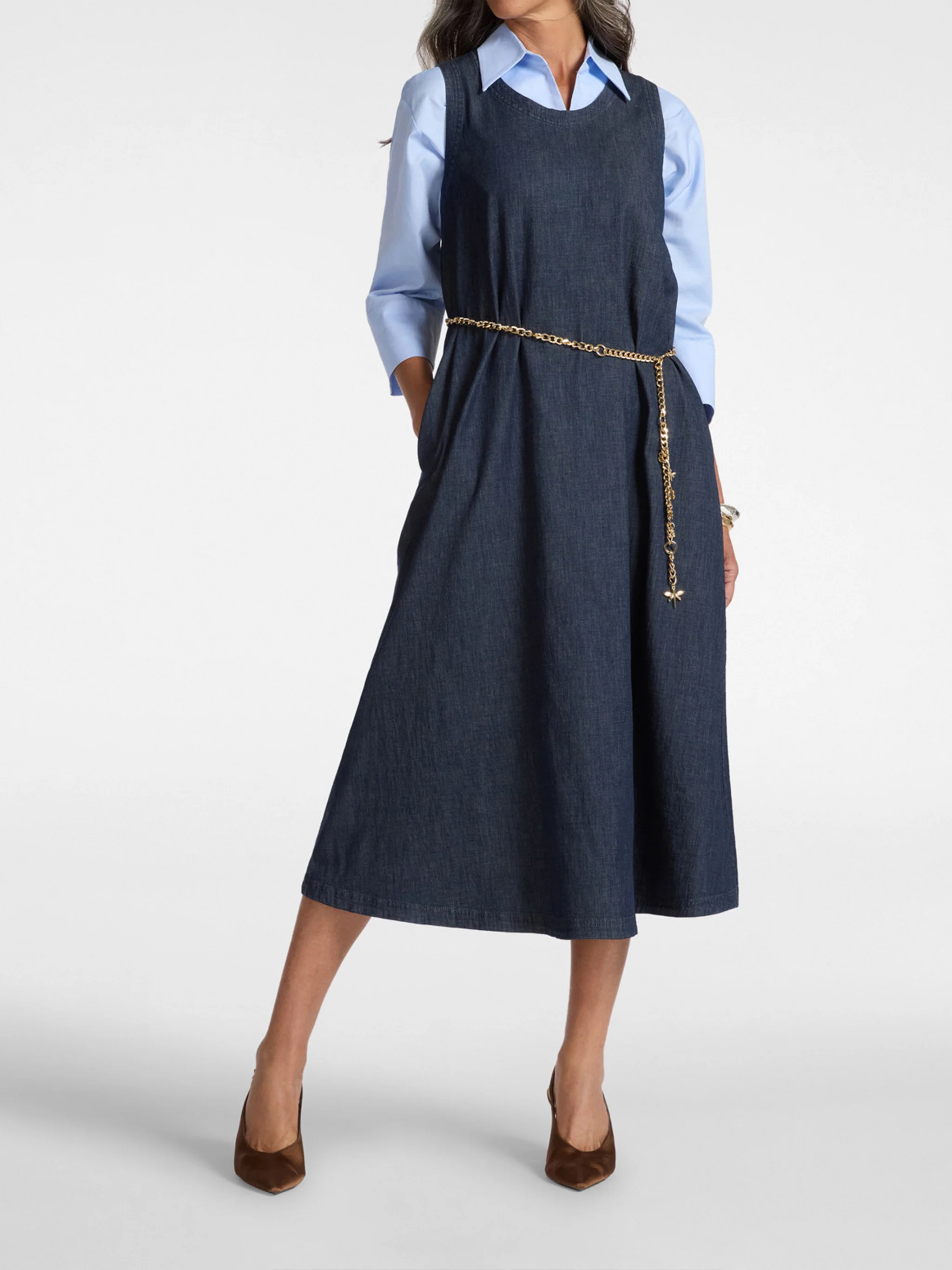 Sleeveless Blue Denim Midi Chain Dress - Image 2