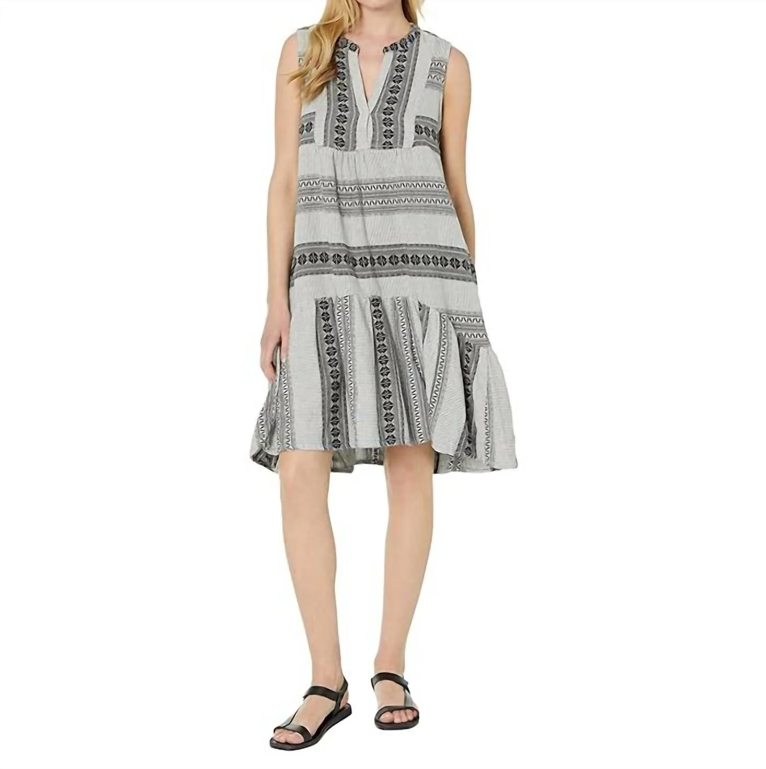 Sleeveless Jacquard Dress In Black/white