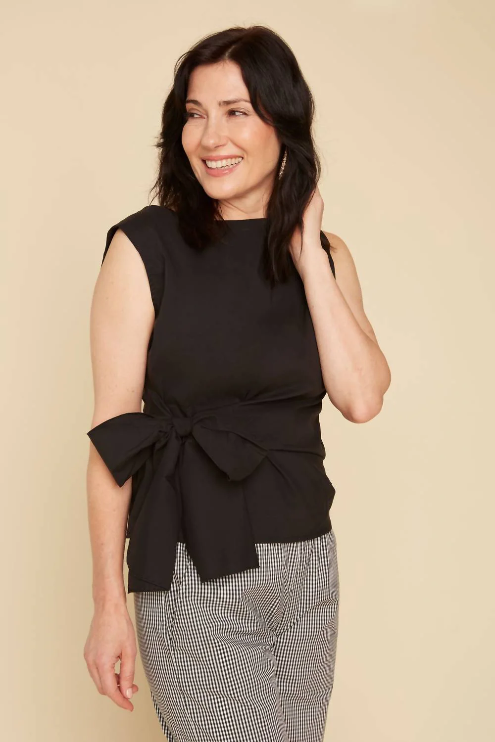 Sleeveless Tie Top In Black - Image 2