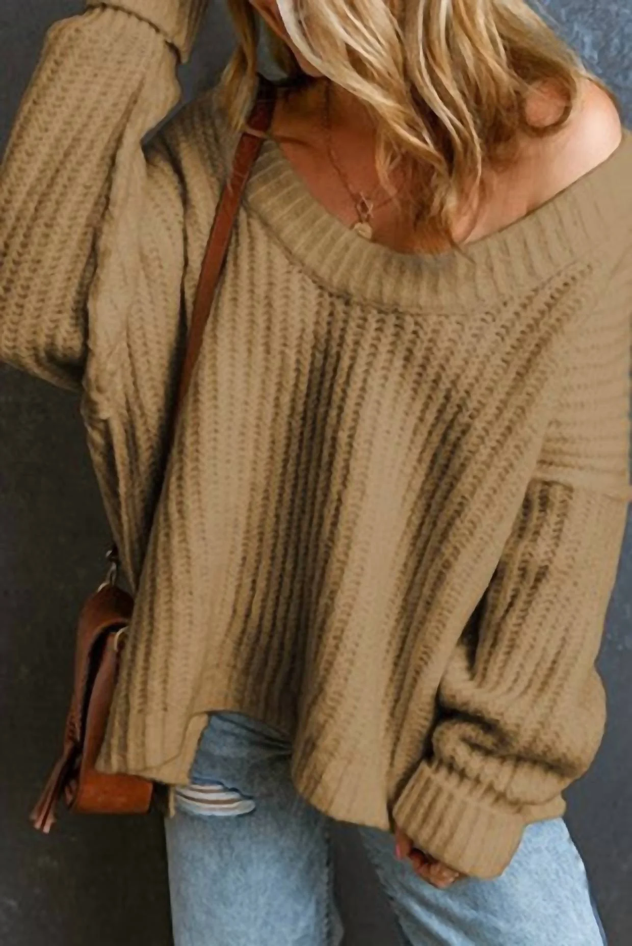 Soft Ribbed Knit Round Neck Slouchy Chunky Sweater In Brown - Image 2