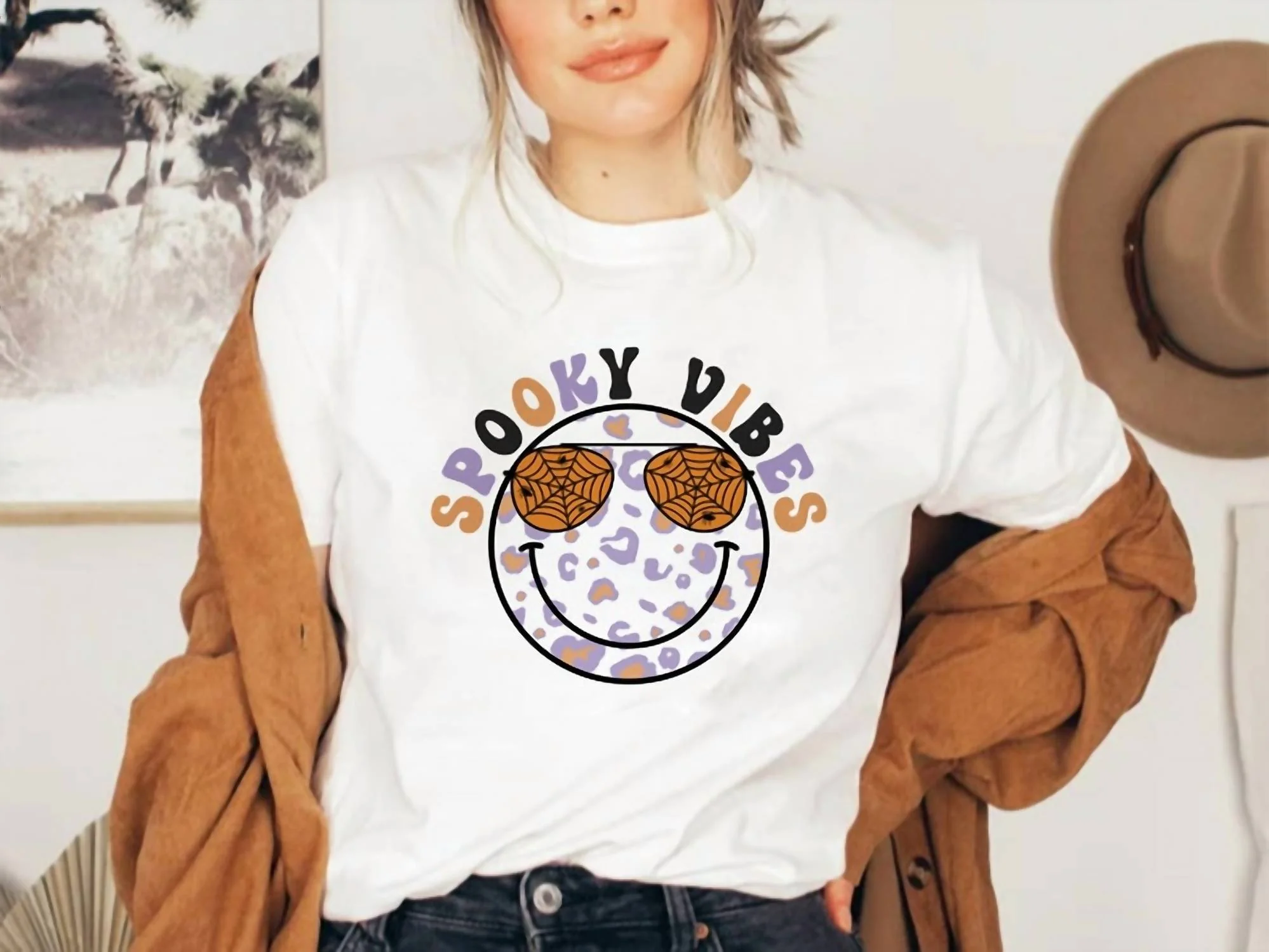 Spooky Vibes Halloween Tee In Ivory
