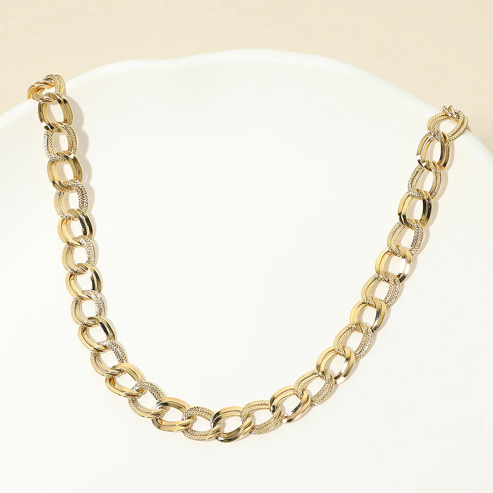 Stainless Steel Textured Link Chain Necklace - Image 6