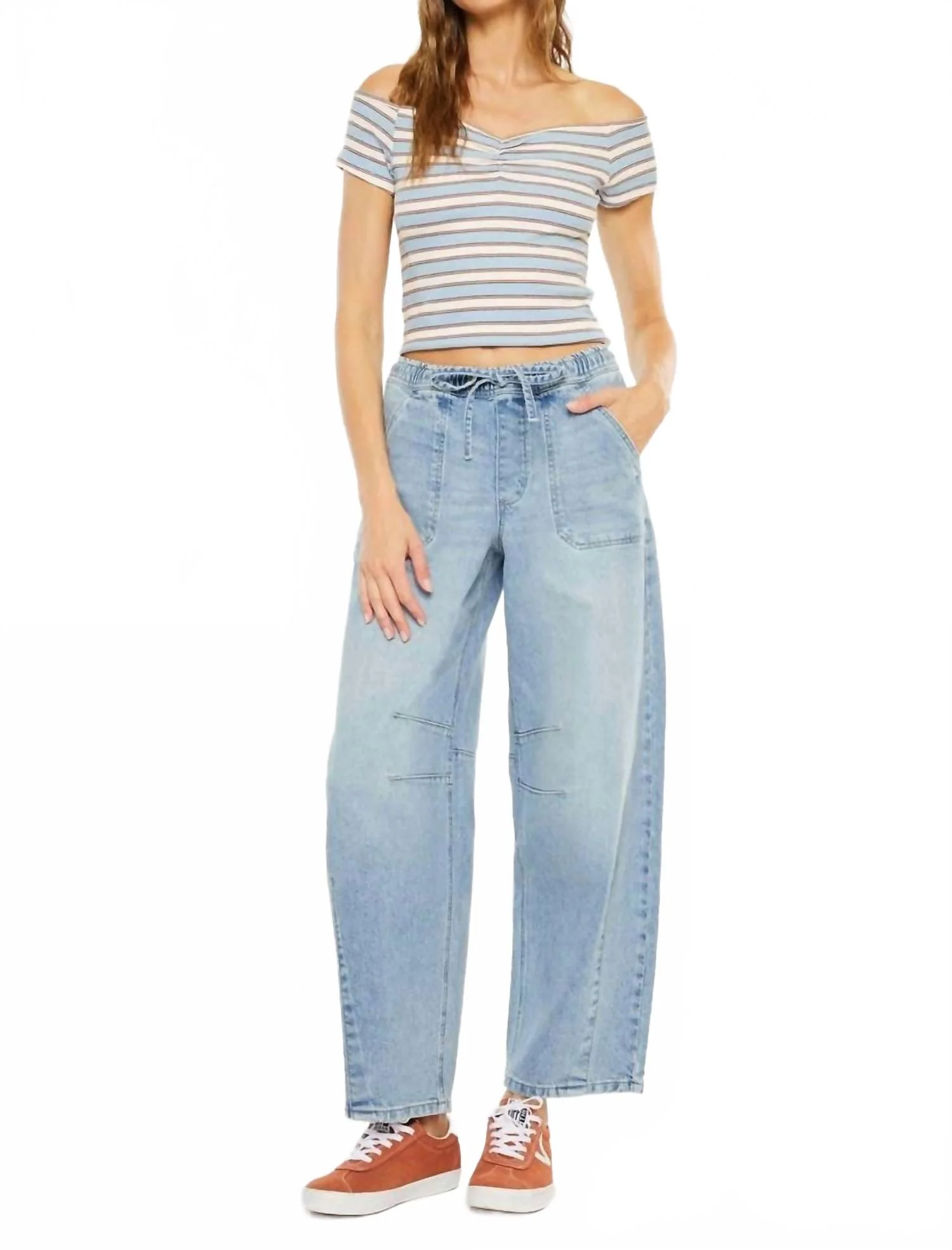 Starlet Ultra High Rise Horseshoe Jeans In Medium Wash