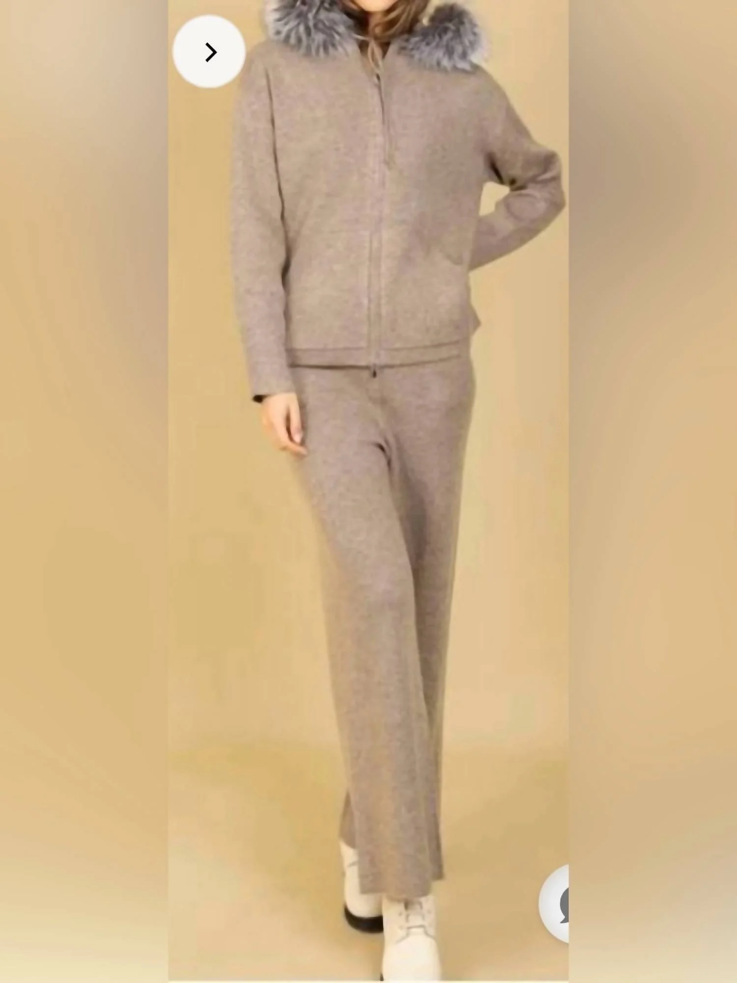 Straight Leg Knit Sweatpants In Khaki