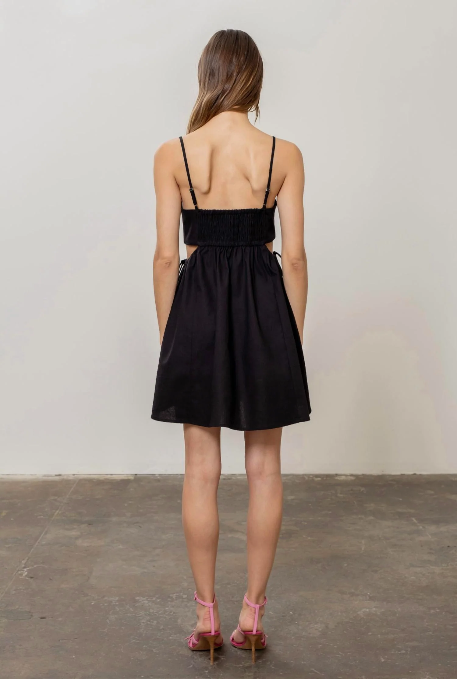 Sweetheart Neck Waist Drawstring Cut-Out Shirred Smocked Mini Dress In Black - Image 2