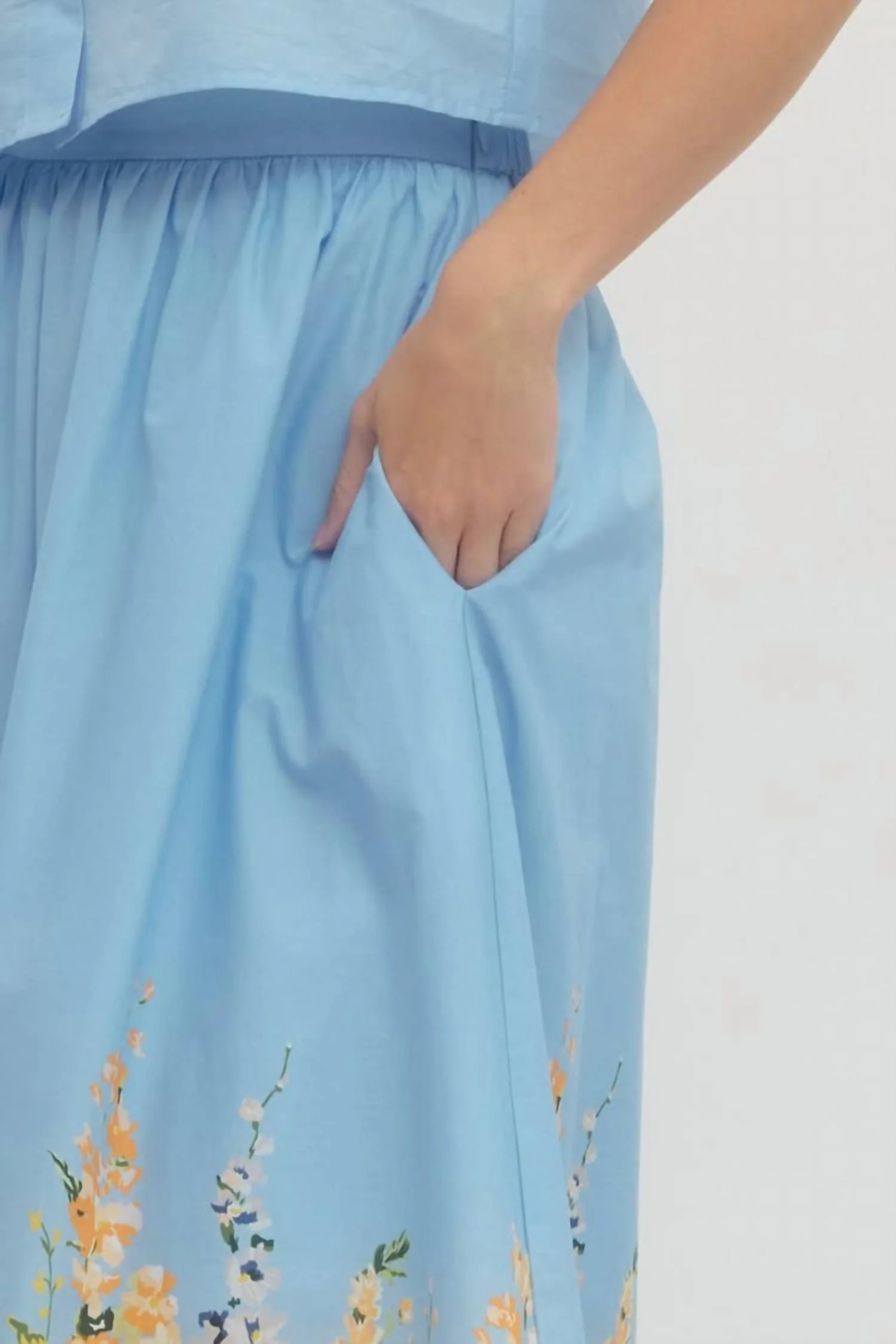 Tabathia Skirt In Blue - Image 2