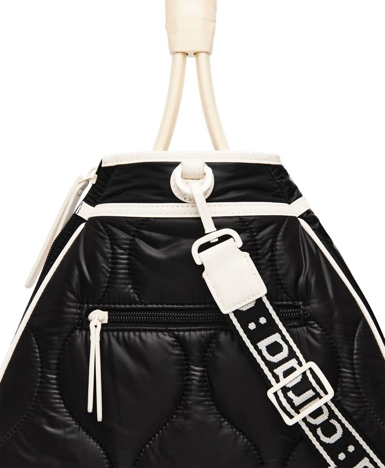 Tennis Quilted Sling Handbag In Black - Image 3