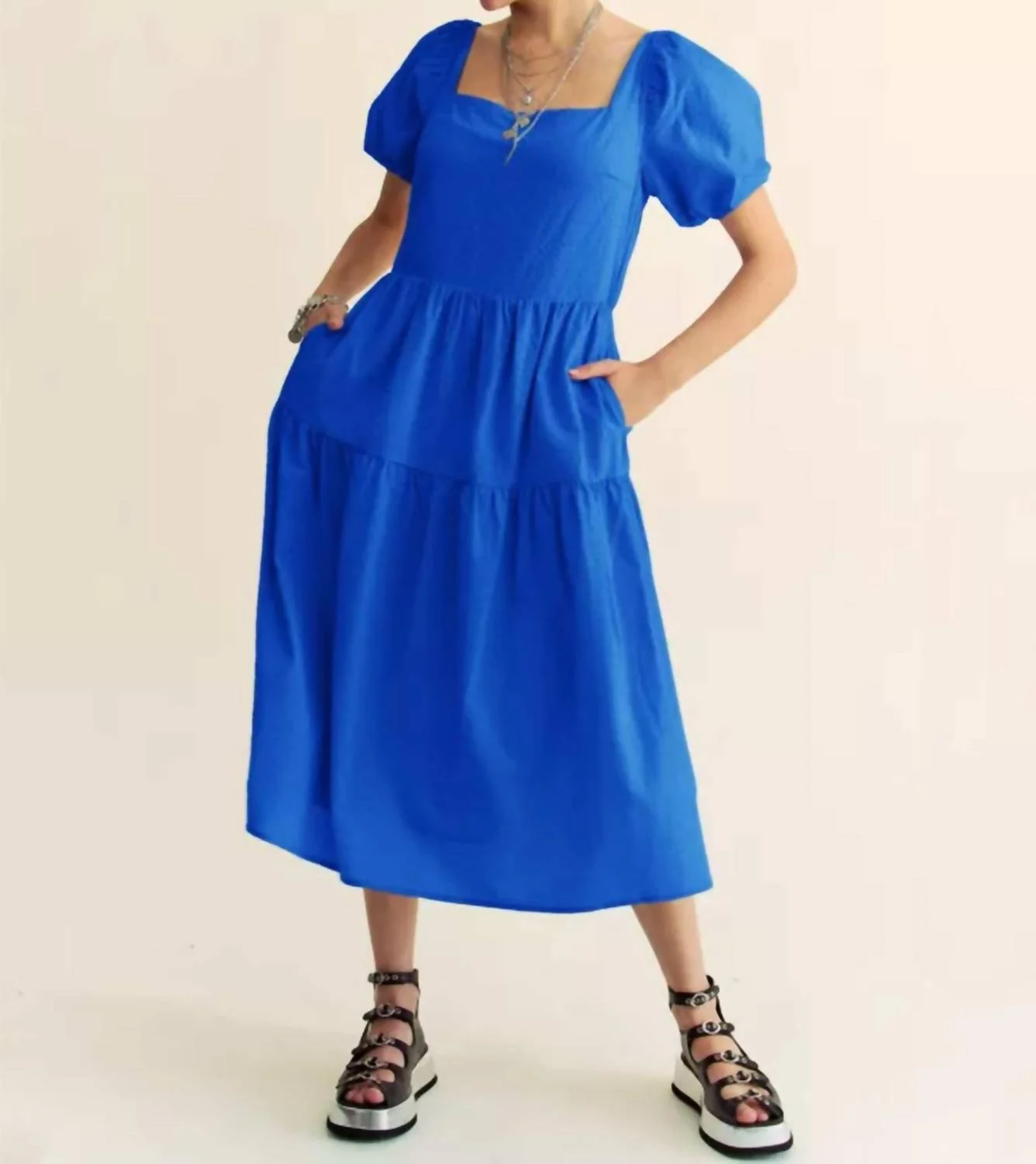 Textured Puff Sleeve Midi Dress In Blue