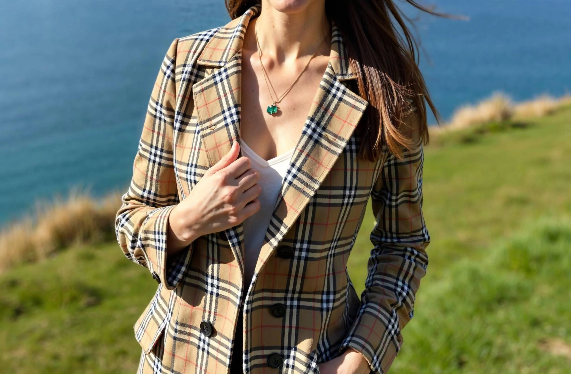 The Clover Necklace In Green - Image 3