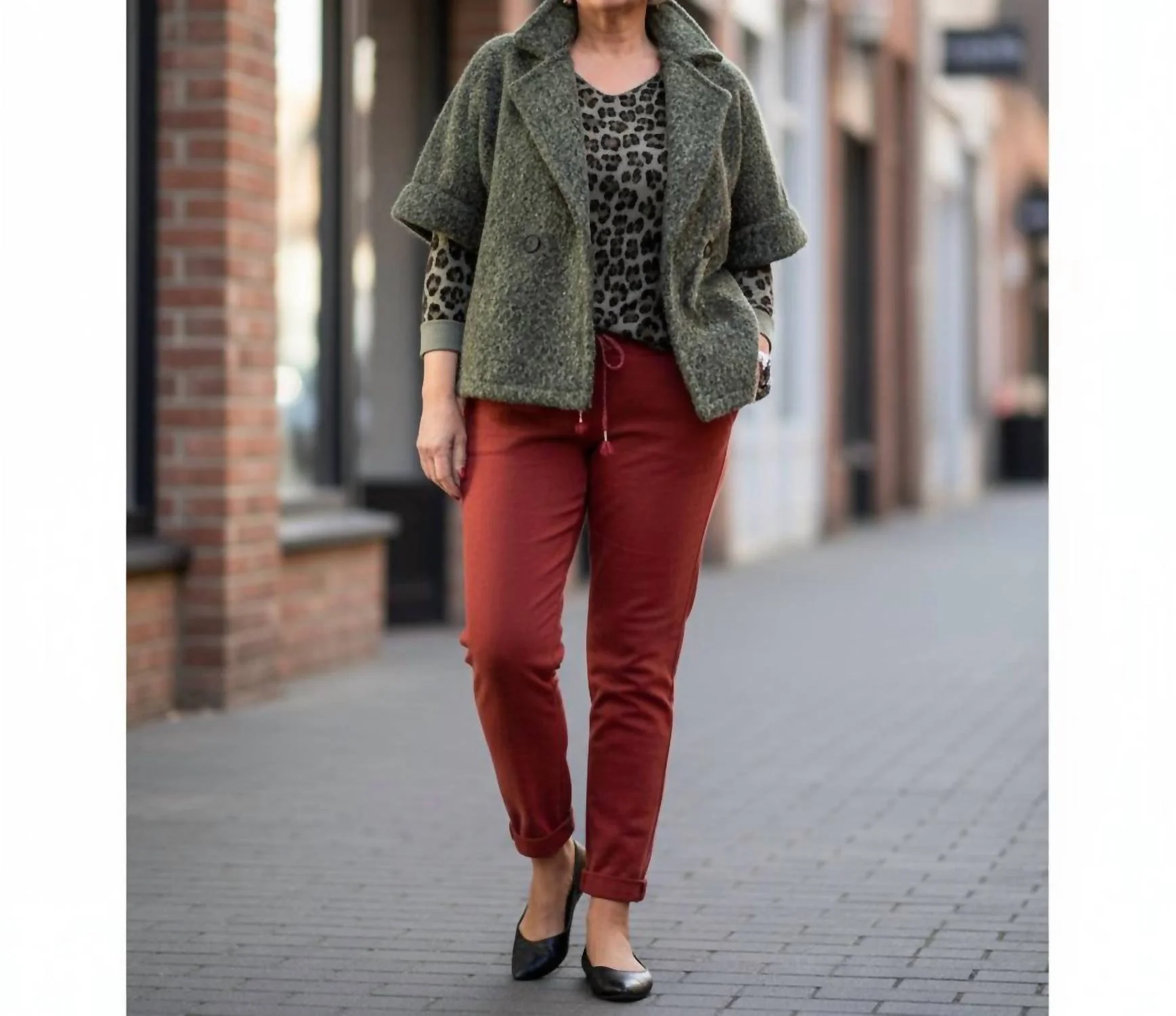 The Silverleaf Jacket In Grey - Image 3