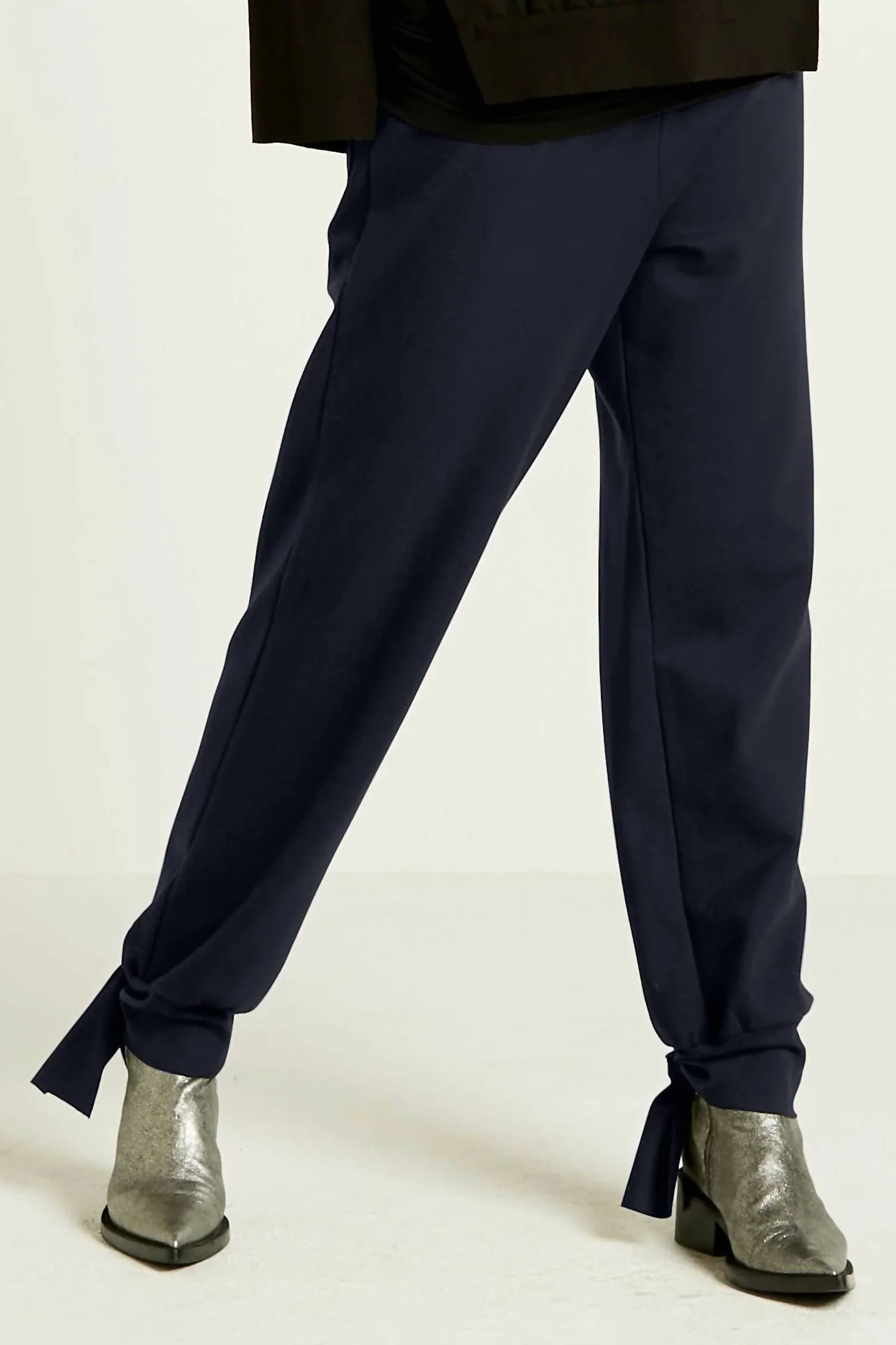 Tide Up Pants In Midnight - Image 2