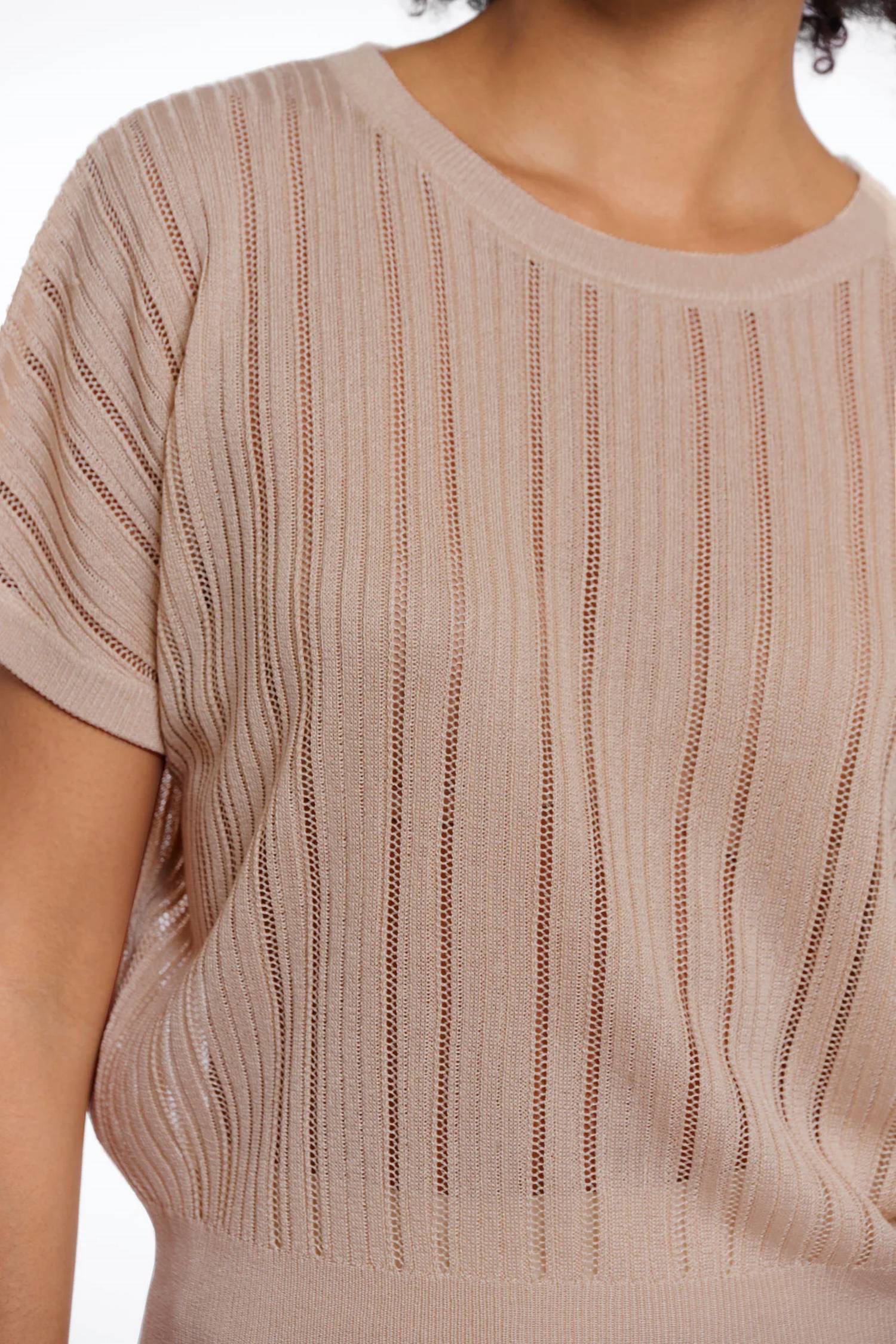 Trijn Knitted Top In Oat - Image 2