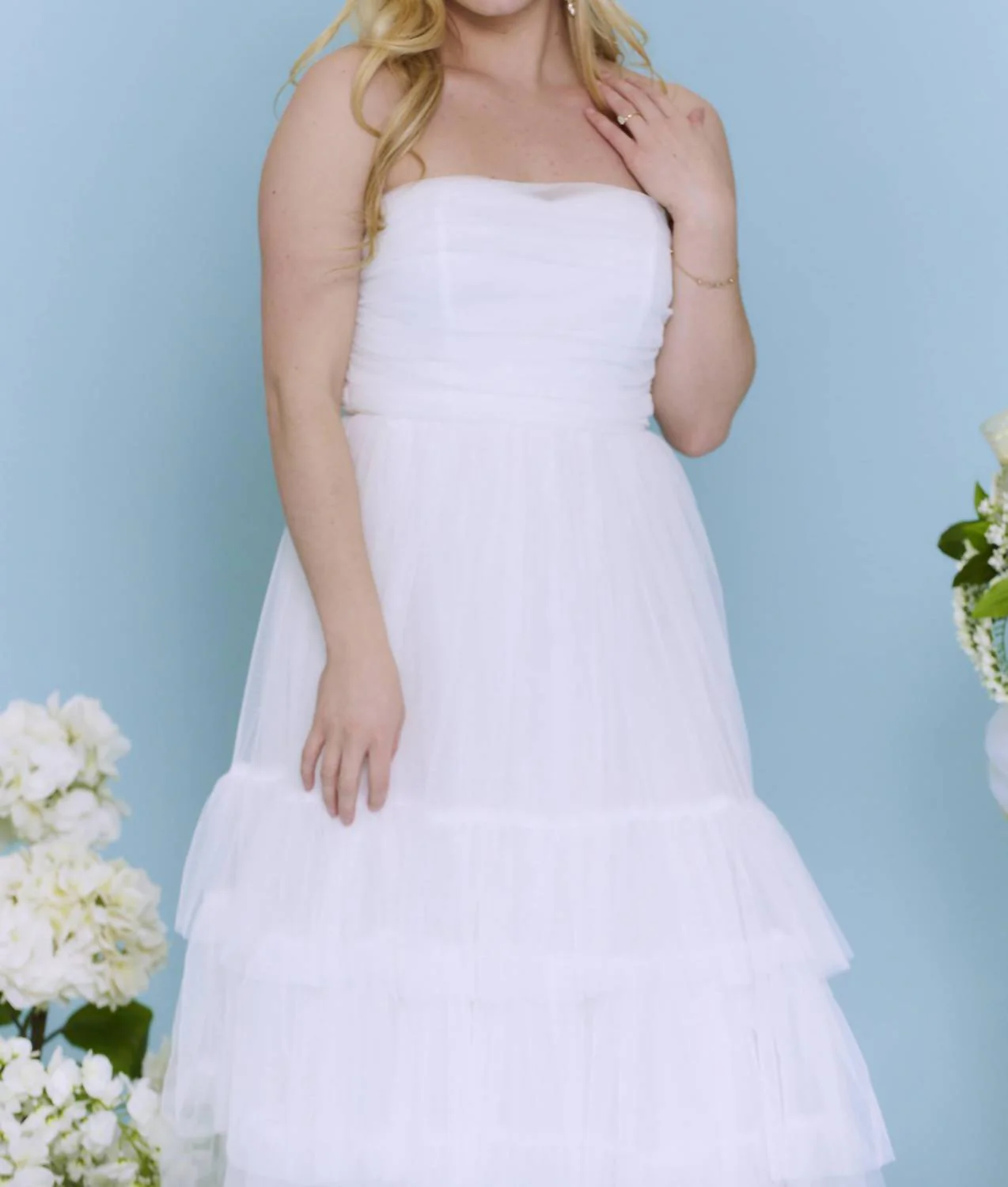 Tulle Tiered Midi Dress In White - Image 4