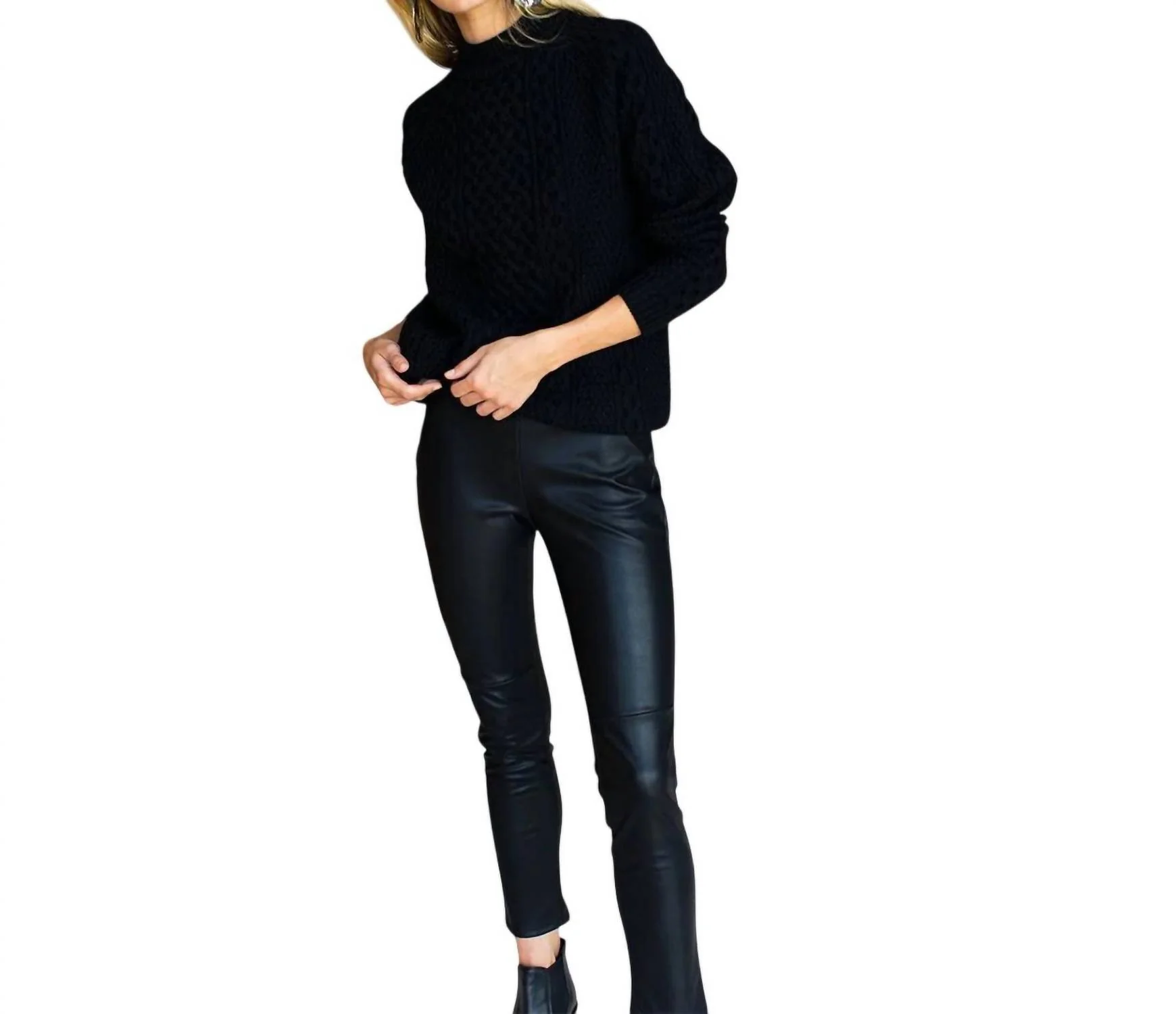 Vegan Leather Leggings In Black
