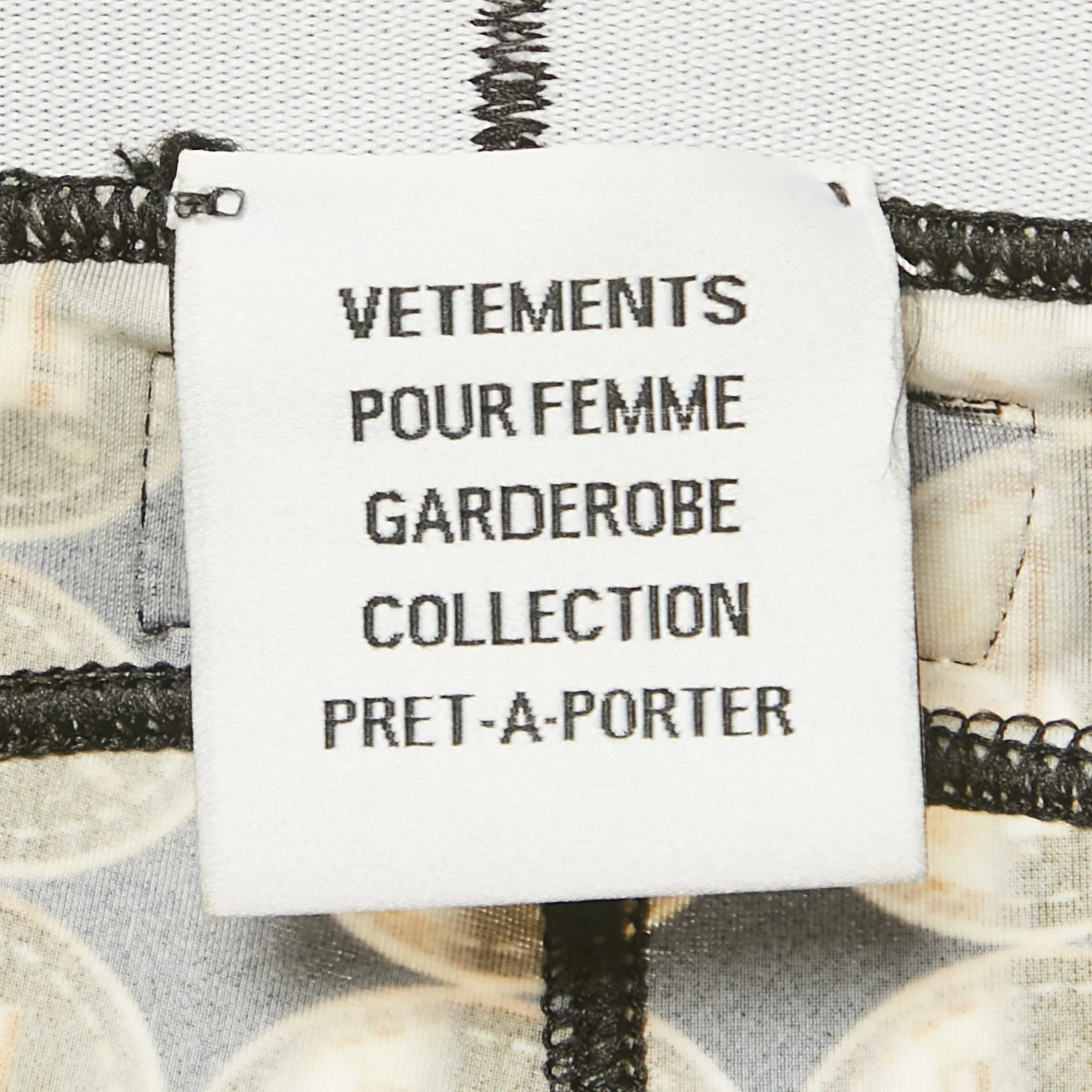 Vetements Yellow/black Coin Print Jersey Biker Shorts - Image 4