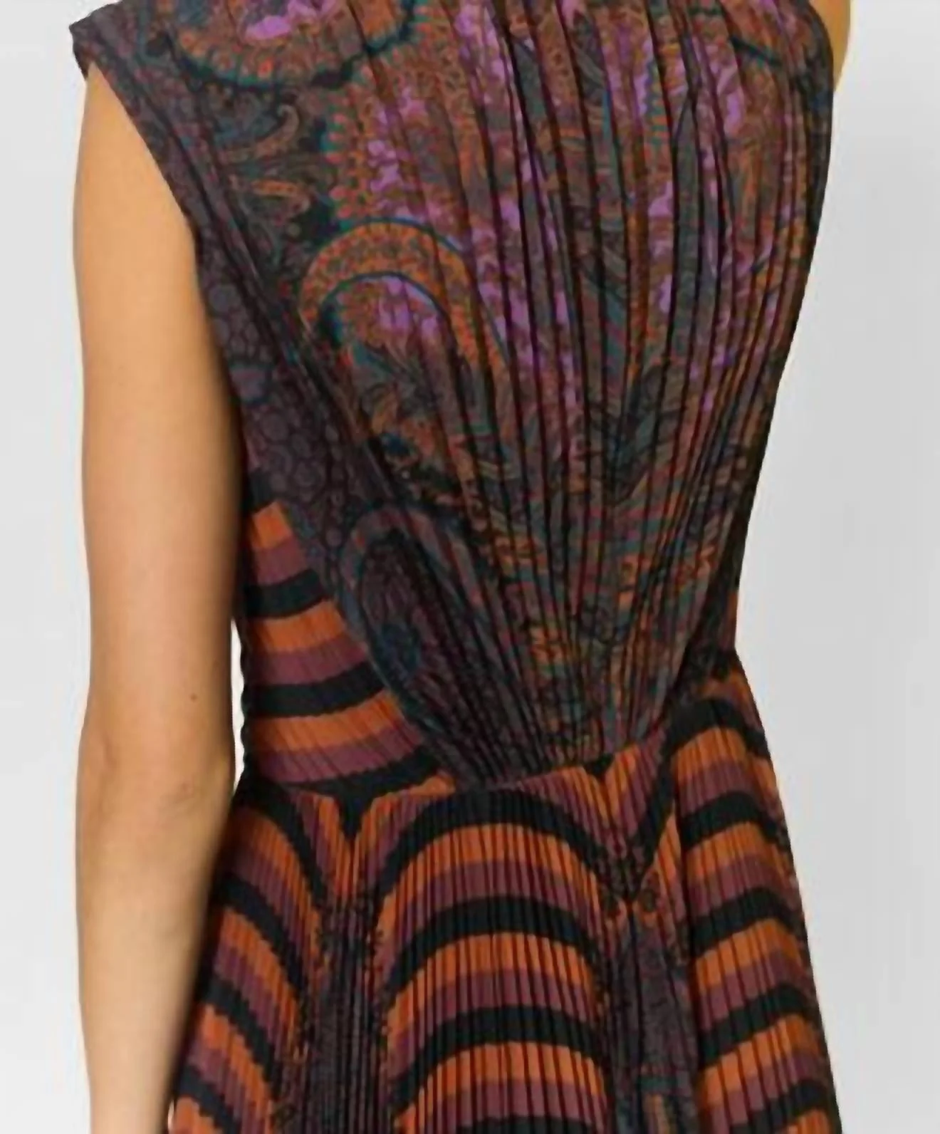 Violeta Pleated Sleeveless Dress In Amethyst - Image 4