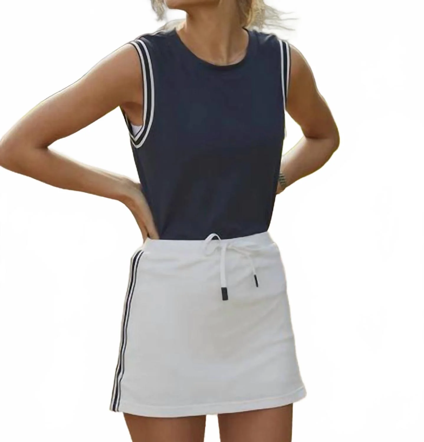 Wellings Performance Tank Top In Blue Nights - Image 2