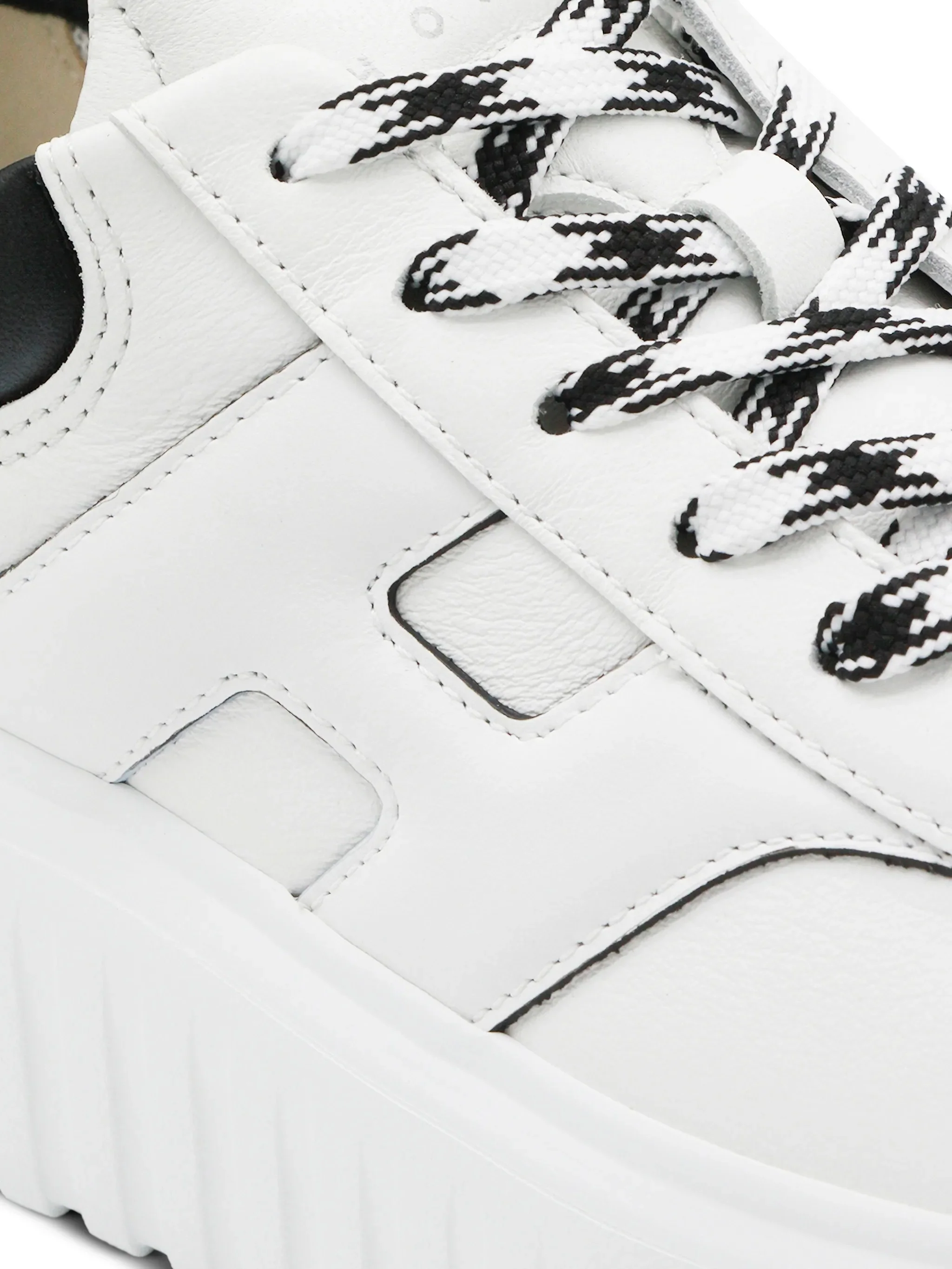 White Chunky Sole Black Accent Sneakers - Image 4