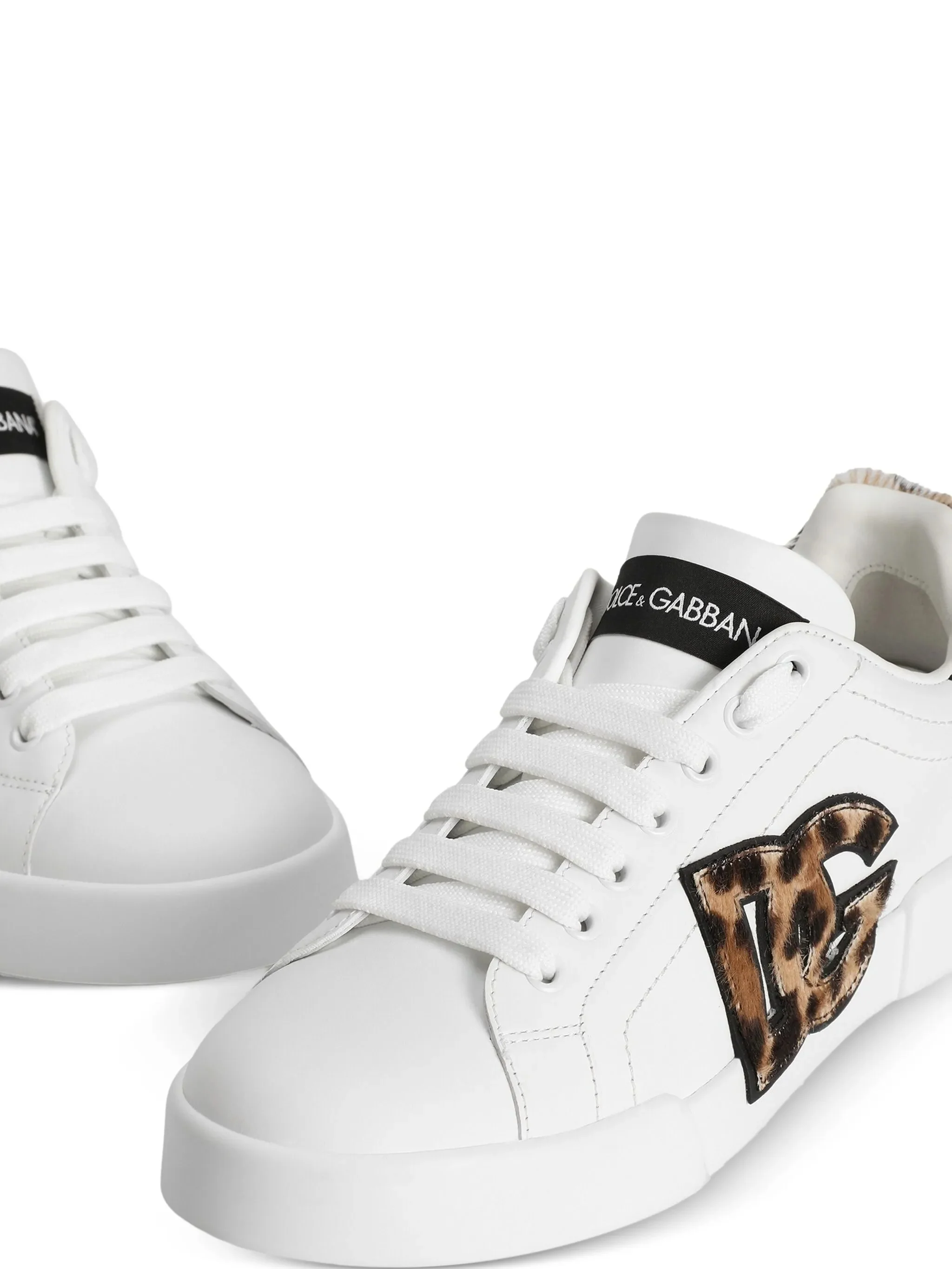 White Low-Top Leopard Print Accent Sneakers - Image 4