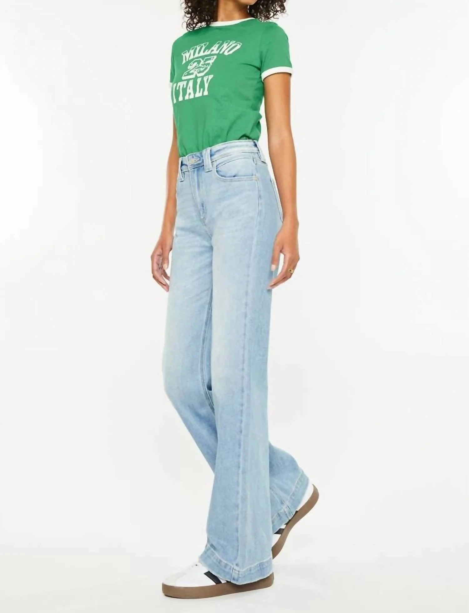 Wide Leg Flare Jeans In Light Wash - Image 4