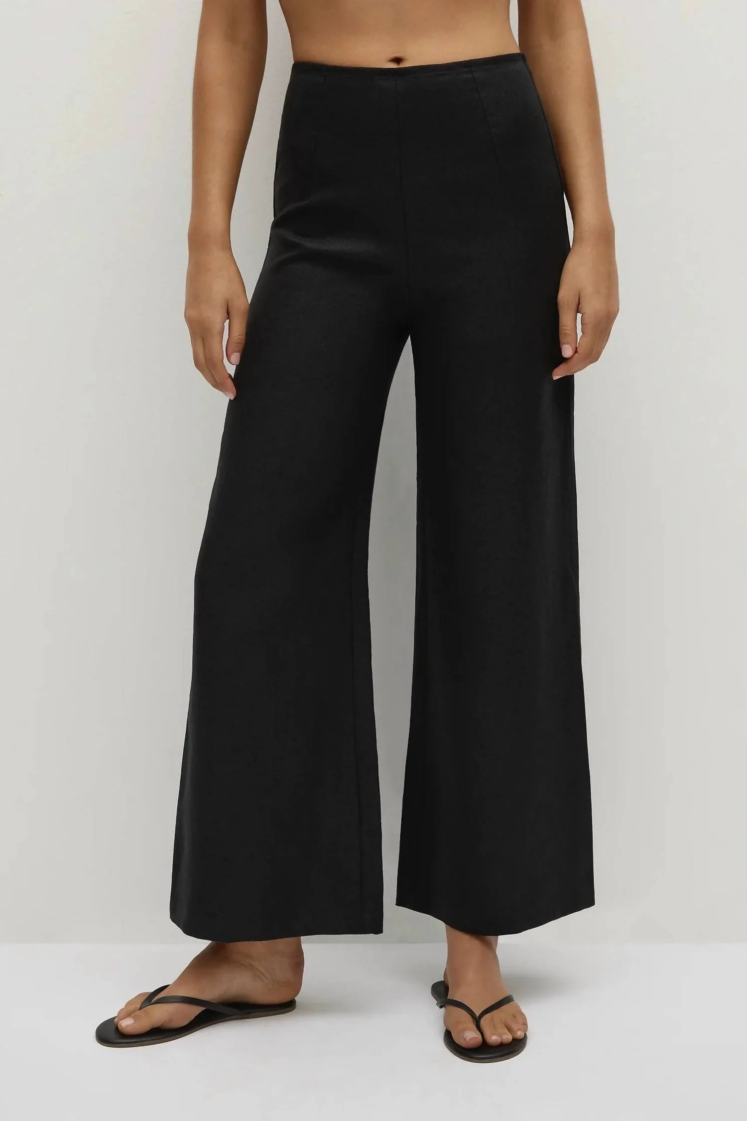 Wide Leg Jean Pant In Black - Image 4
