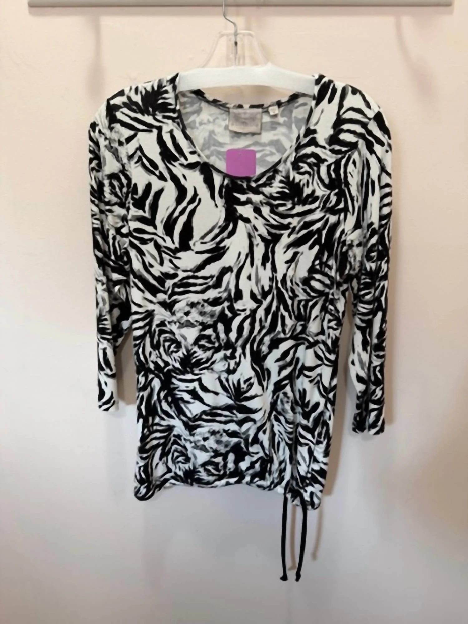 Women's Abstract Print Side Tie Top In Black And White